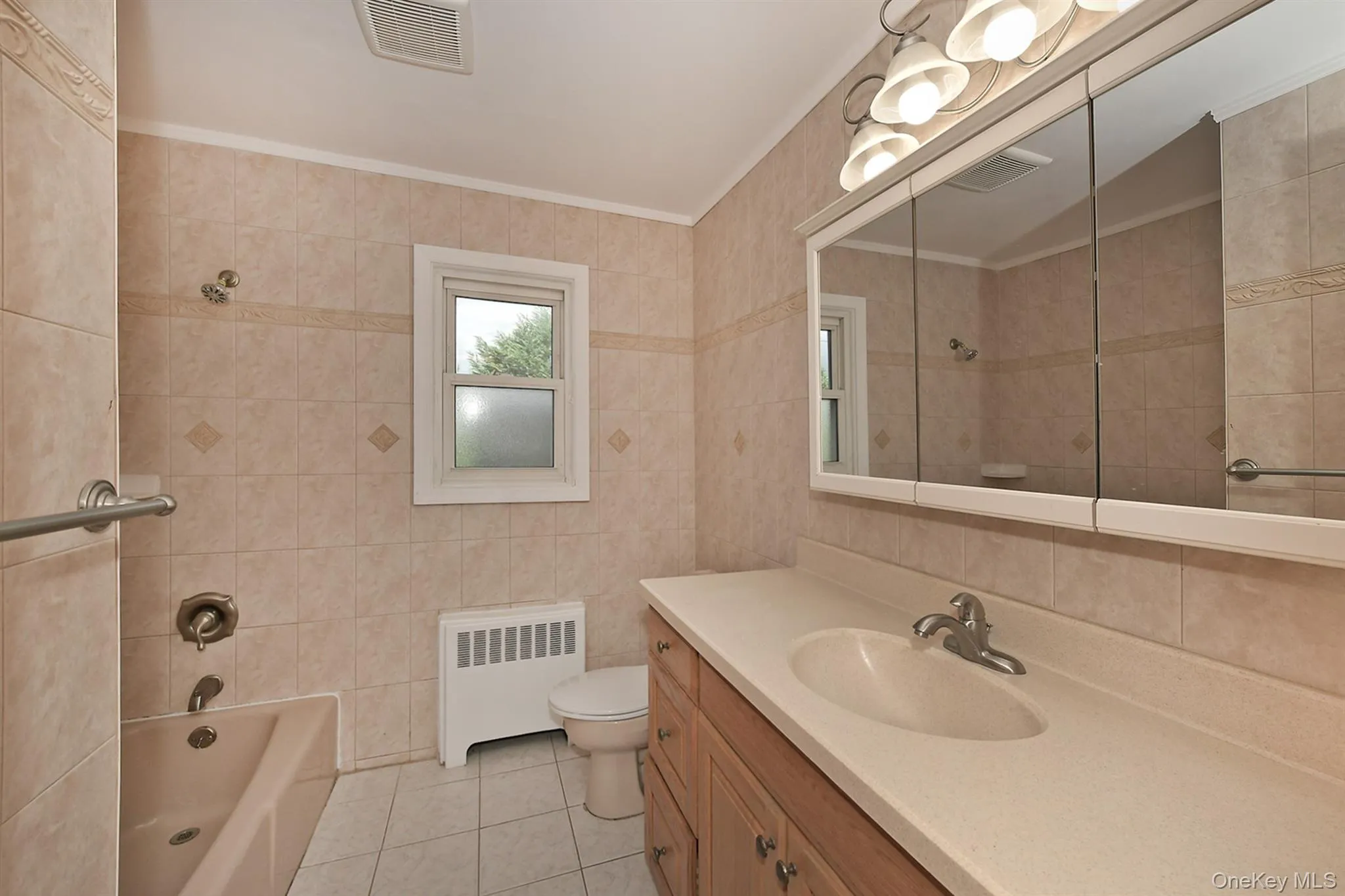 5 Robin Court, Oyster Bay, NY, 3 Bedrooms Bedrooms, 7 Rooms Rooms,2 BathroomsBathrooms,Residential,For Rent,Robin,0,1056635 5 Robin Court, Oyster Bay, NY, 3 Bedrooms Bedrooms, 7 Rooms Rooms,2 BathroomsBathrooms,Residential,For Rent,Robin,0,1056635