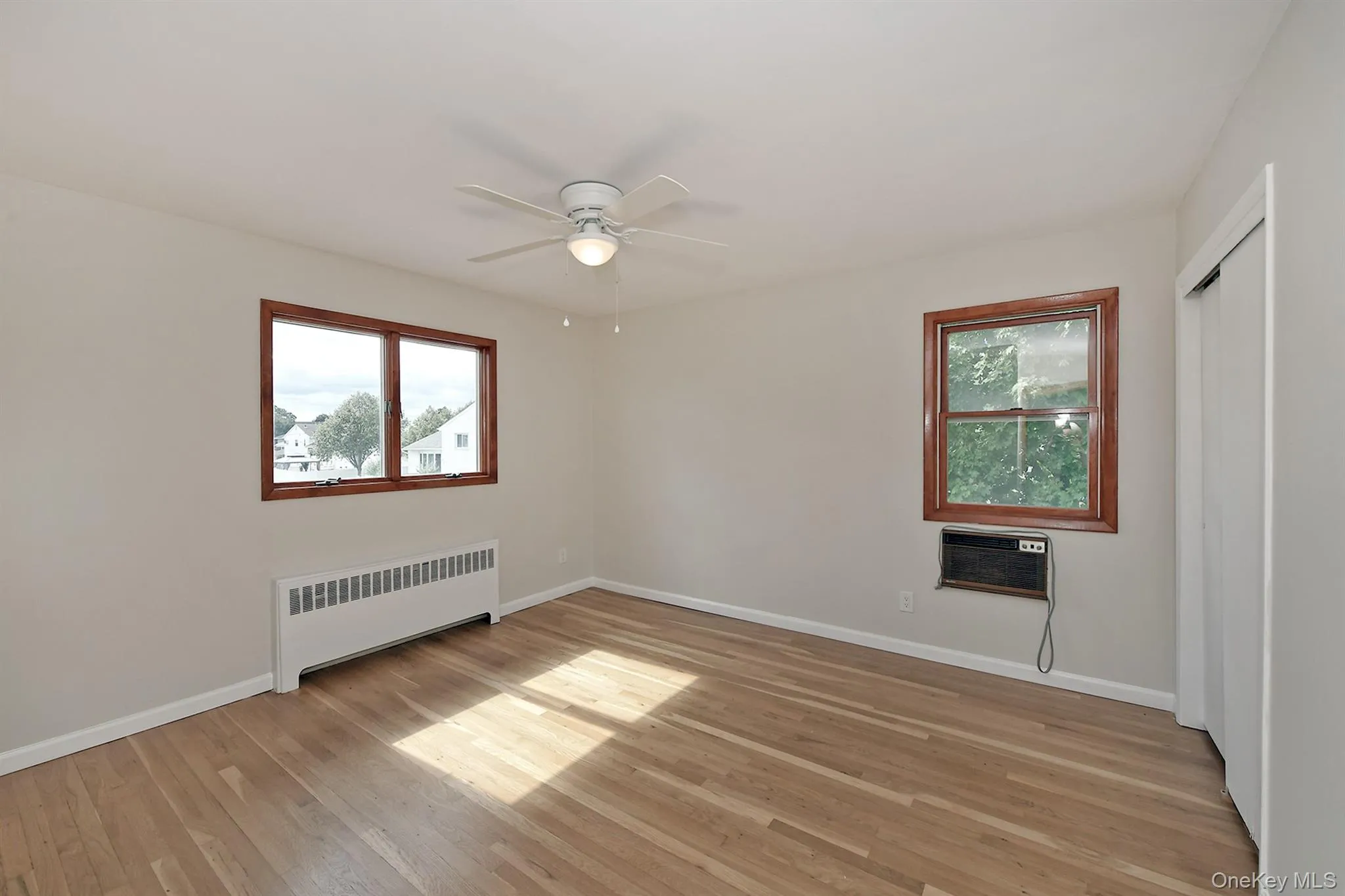 5 Robin Court, Oyster Bay, NY, 3 Bedrooms Bedrooms, 7 Rooms Rooms,2 BathroomsBathrooms,Residential,For Rent,Robin,0,1056635 5 Robin Court, Oyster Bay, NY, 3 Bedrooms Bedrooms, 7 Rooms Rooms,2 BathroomsBathrooms,Residential,For Rent,Robin,0,1056635