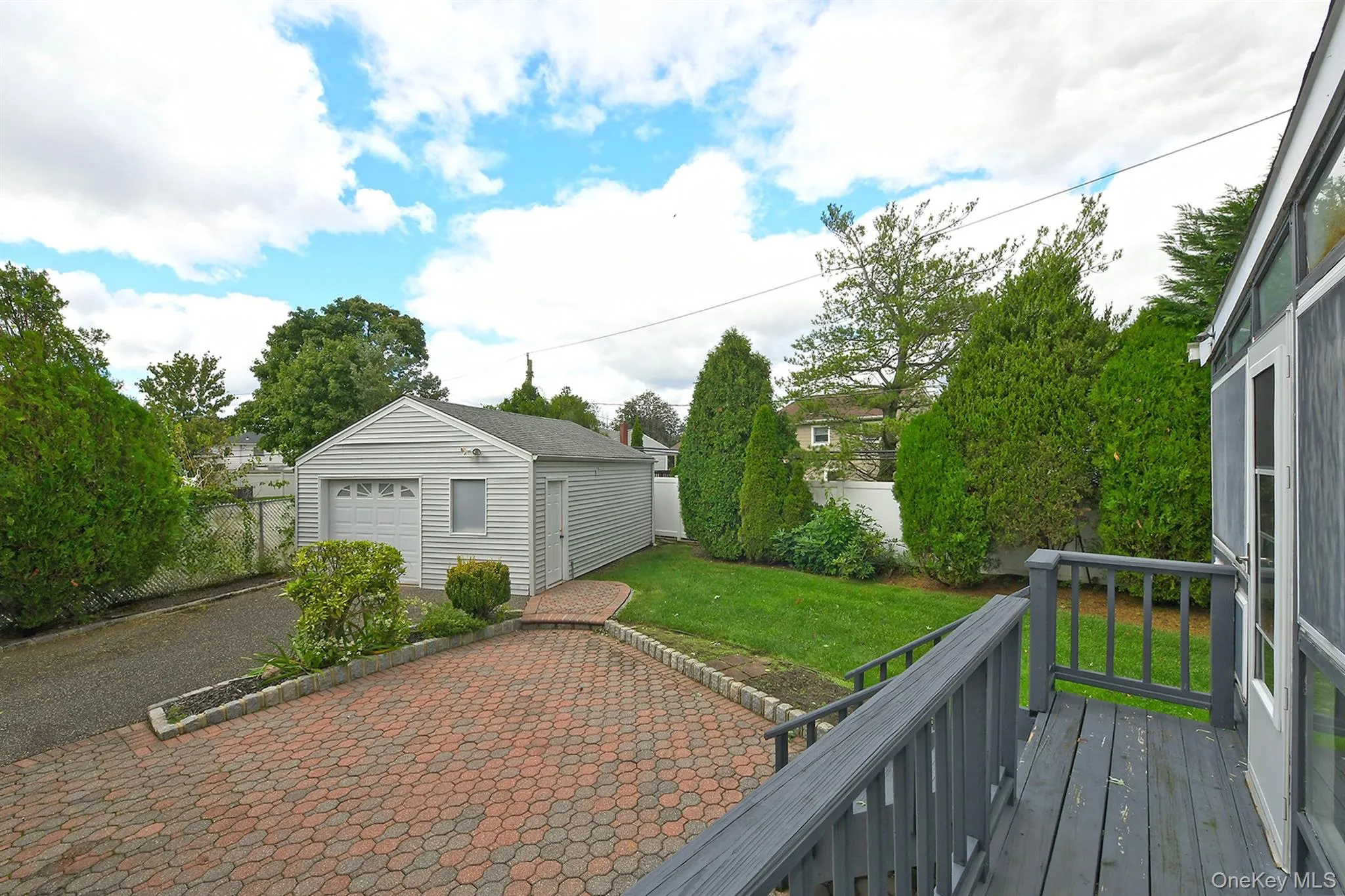 5 Robin Court, Oyster Bay, NY, 3 Bedrooms Bedrooms, 7 Rooms Rooms,2 BathroomsBathrooms,Residential,For Rent,Robin,0,1056635 5 Robin Court, Oyster Bay, NY, 3 Bedrooms Bedrooms, 7 Rooms Rooms,2 BathroomsBathrooms,Residential,For Rent,Robin,0,1056635