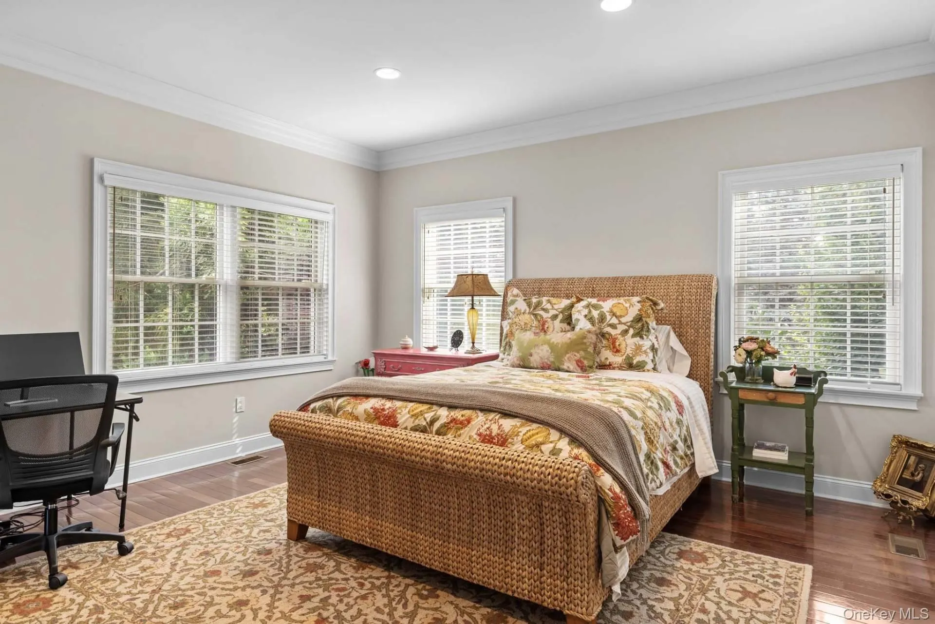 23 Meadow Lane, Southampton, NY, 5 Bedroom Bedrooms, 9 Room Rooms,4 BathroomBathrooms,Residential Lease,For Rent,Meadow,0,1056637 23 Meadow Lane, Southampton, NY, 5 Bedroom Bedrooms, 9 Room Rooms,4 BathroomBathrooms,Residential Lease,For Rent,Meadow,0,1056637