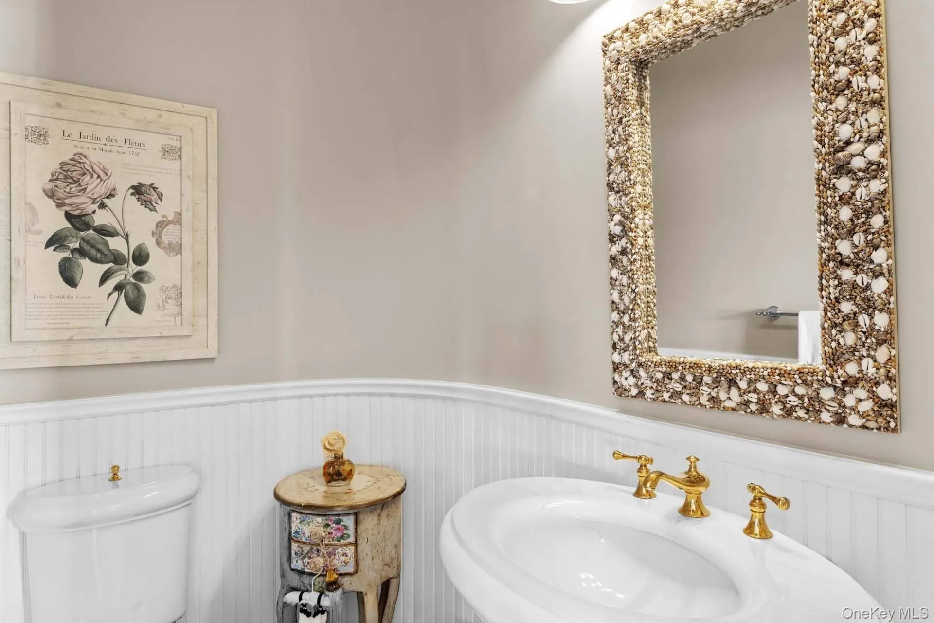 23 Meadow Lane, Southampton, NY, 5 Bedroom Bedrooms, 9 Room Rooms,4 BathroomBathrooms,Residential Lease,For Rent,Meadow,0,1056637 23 Meadow Lane, Southampton, NY, 5 Bedroom Bedrooms, 9 Room Rooms,4 BathroomBathrooms,Residential Lease,For Rent,Meadow,0,1056637