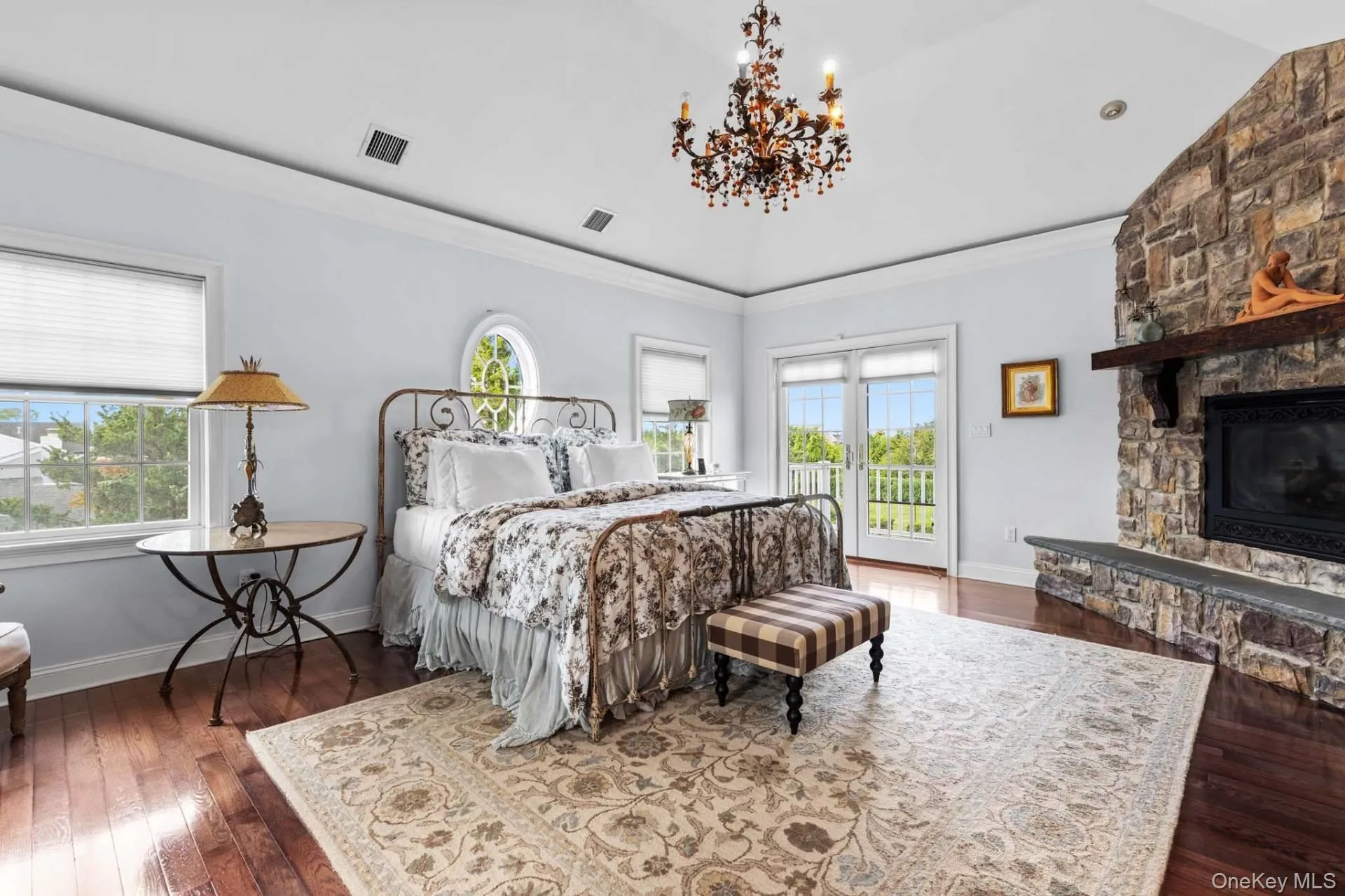 23 Meadow Lane, Southampton, NY, 5 Bedroom Bedrooms, 9 Room Rooms,4 BathroomBathrooms,Residential Lease,For Rent,Meadow,0,1056637 23 Meadow Lane, Southampton, NY, 5 Bedroom Bedrooms, 9 Room Rooms,4 BathroomBathrooms,Residential Lease,For Rent,Meadow,0,1056637