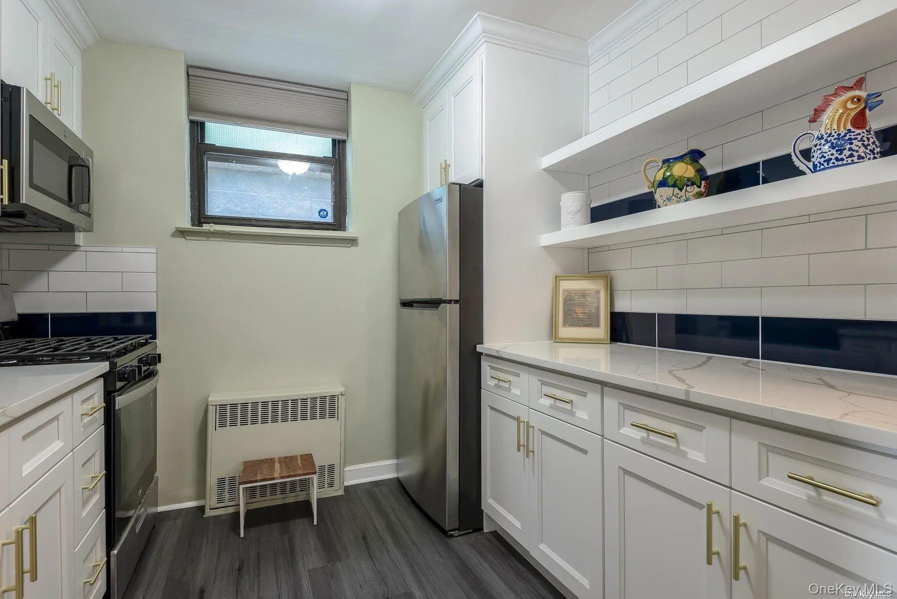 331 Main Street, North Hempstead, NY, 2 Room Rooms,1 BathroomBathrooms,Residential Lease,For Rent,Main,0,1056639 331 Main Street, North Hempstead, NY, 2 Room Rooms,1 BathroomBathrooms,Residential Lease,For Rent,Main,0,1056639