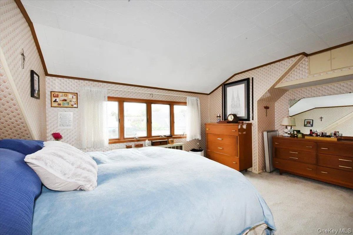 17 Woodpecker Lane, Hempstead, NY, 4 Bedrooms Bedrooms, 10 Rooms Rooms,2 BathroomsBathrooms,Residential,For Rent,Woodpecker,0,1056640 17 Woodpecker Lane, Hempstead, NY, 4 Bedrooms Bedrooms, 10 Rooms Rooms,2 BathroomsBathrooms,Residential,For Rent,Woodpecker,0,1056640