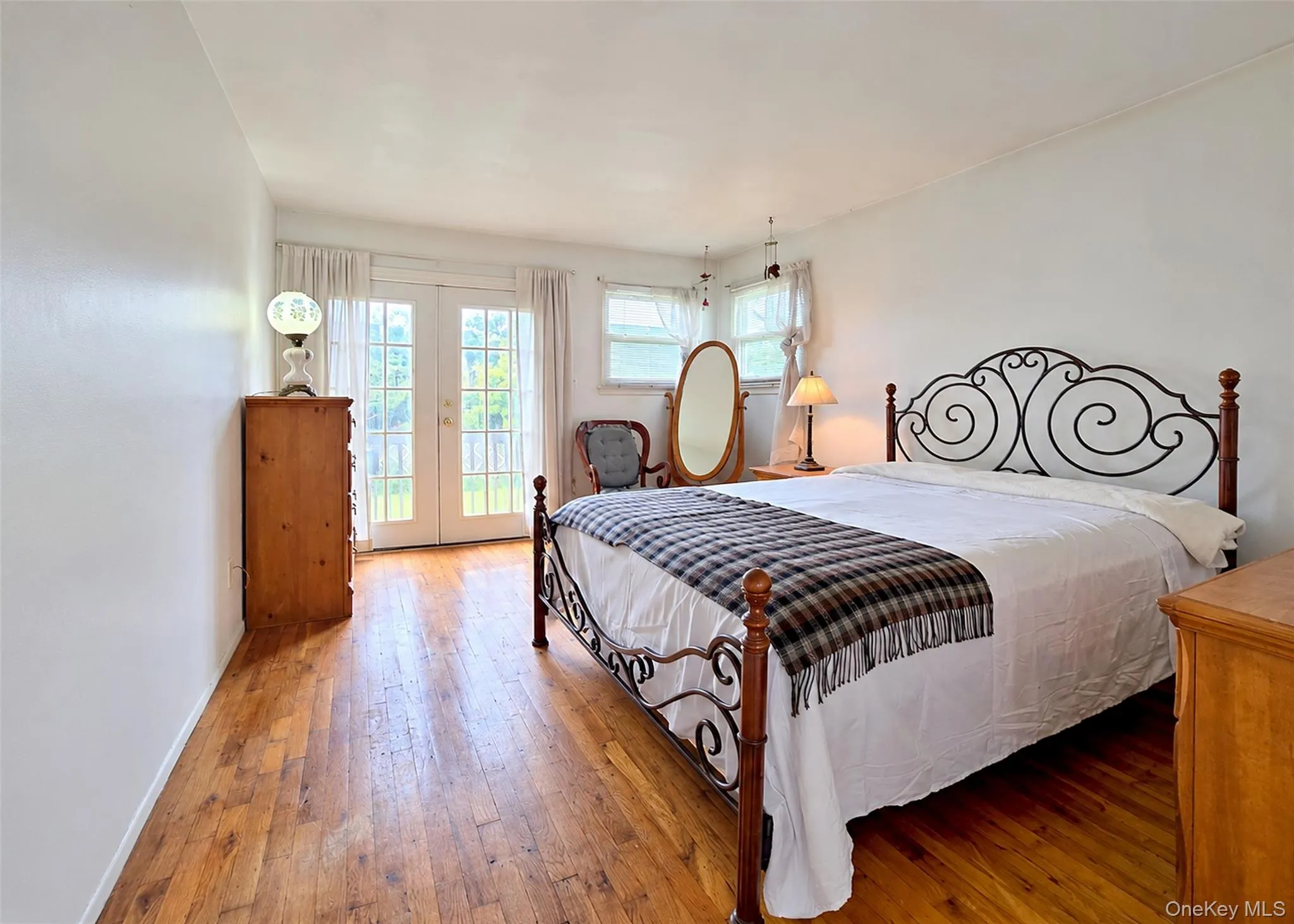 90 Robinwood Drive, Brookhaven, NY, 3 Bedrooms Bedrooms, 5 Rooms Rooms,1 BathroomBathrooms,Residential,For Rent,Robinwood,0,1056646 90 Robinwood Drive, Brookhaven, NY, 3 Bedrooms Bedrooms, 5 Rooms Rooms,1 BathroomBathrooms,Residential,For Rent,Robinwood,0,1056646