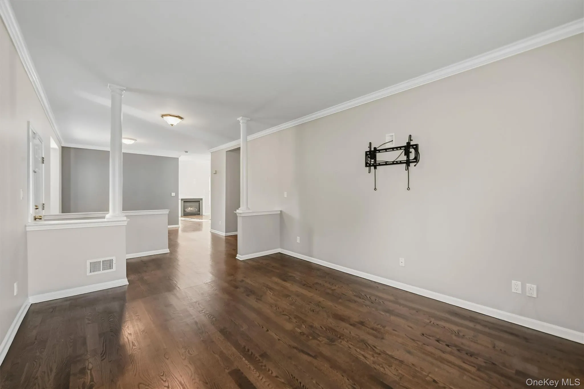 24 Ford Court, Monroe, NY, 3 Bedrooms Bedrooms, 7 Rooms Rooms,2 BathroomsBathrooms,Residential,For Rent,Ford,0,1056648 24 Ford Court, Monroe, NY, 3 Bedrooms Bedrooms, 7 Rooms Rooms,2 BathroomsBathrooms,Residential,For Rent,Ford,0,1056648