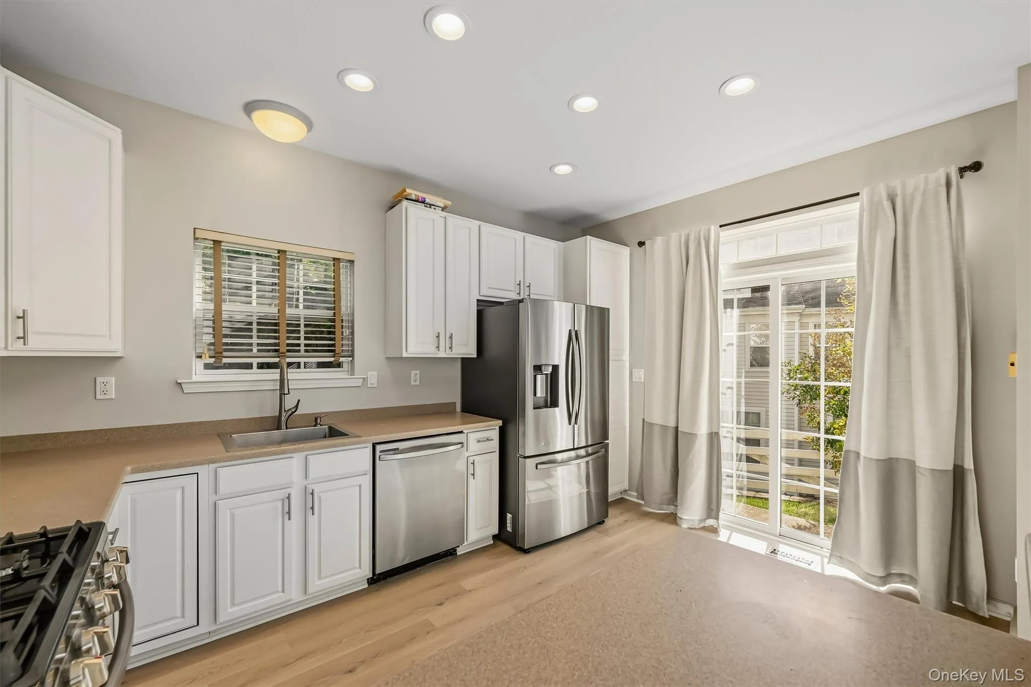 24 Ford Court, Monroe, NY, 3 Bedrooms Bedrooms, 7 Rooms Rooms,2 BathroomsBathrooms,Residential,For Rent,Ford,0,1056648 24 Ford Court, Monroe, NY, 3 Bedrooms Bedrooms, 7 Rooms Rooms,2 BathroomsBathrooms,Residential,For Rent,Ford,0,1056648