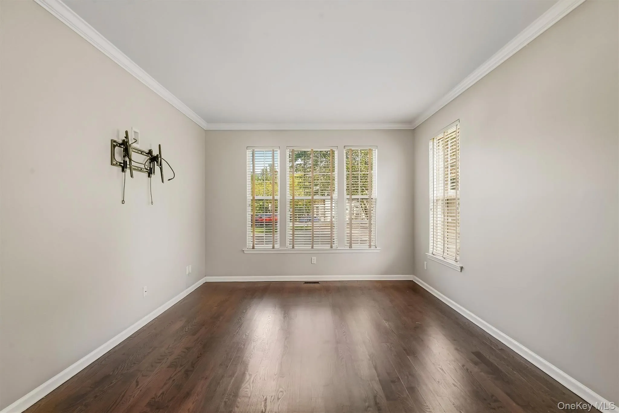 24 Ford Court, Monroe, NY, 3 Bedrooms Bedrooms, 7 Rooms Rooms,2 BathroomsBathrooms,Residential,For Rent,Ford,0,1056648 24 Ford Court, Monroe, NY, 3 Bedrooms Bedrooms, 7 Rooms Rooms,2 BathroomsBathrooms,Residential,For Rent,Ford,0,1056648