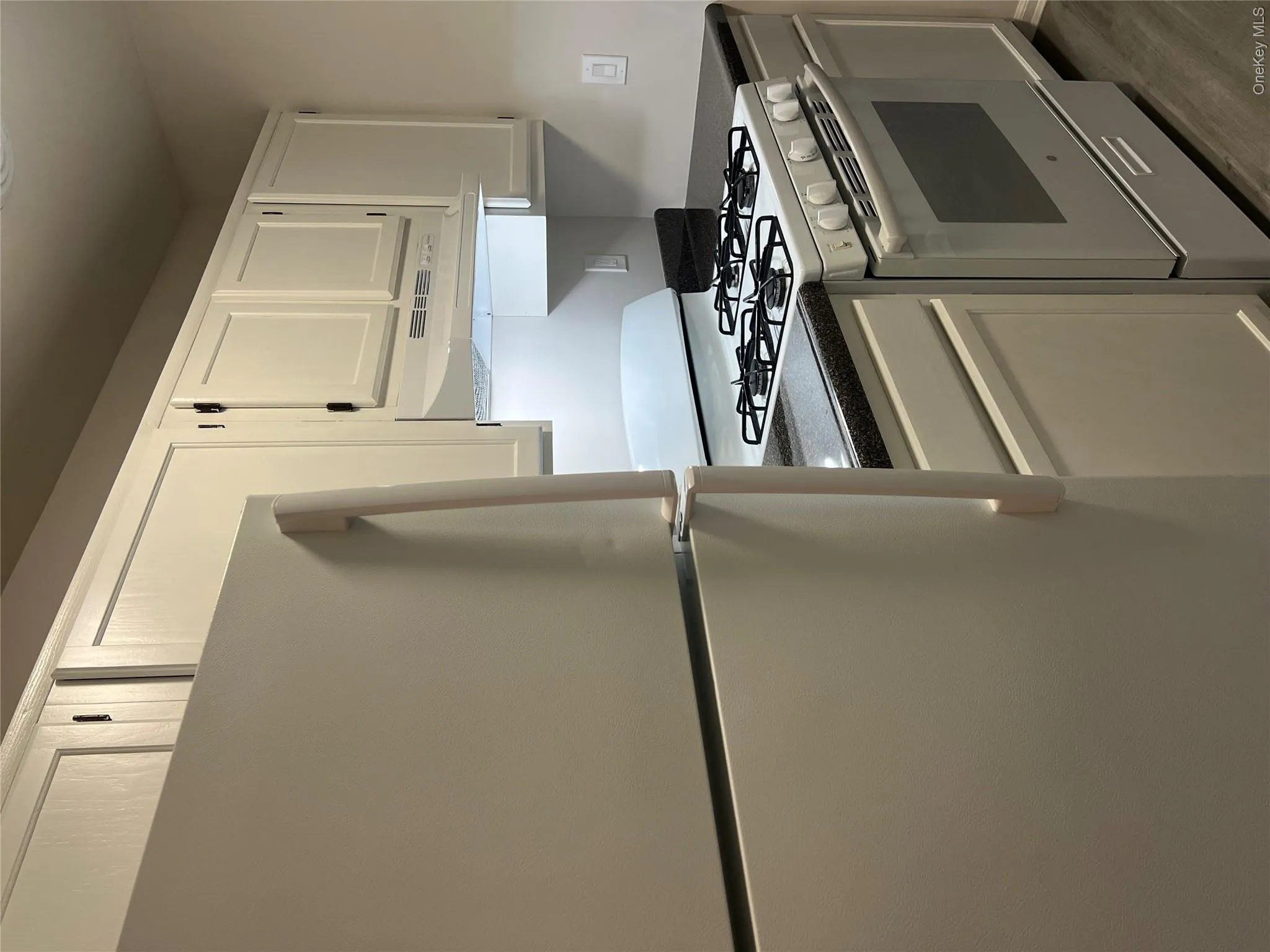 730 Kennedy Drive, Ramapo, NY, 1 Bedroom Bedrooms, 3 Rooms Rooms,1 BathroomBathrooms,Residential Lease,For Rent,Kennedy,0,1056649 730 Kennedy Drive, Ramapo, NY, 1 Bedroom Bedrooms, 3 Rooms Rooms,1 BathroomBathrooms,Residential Lease,For Rent,Kennedy,0,1056649