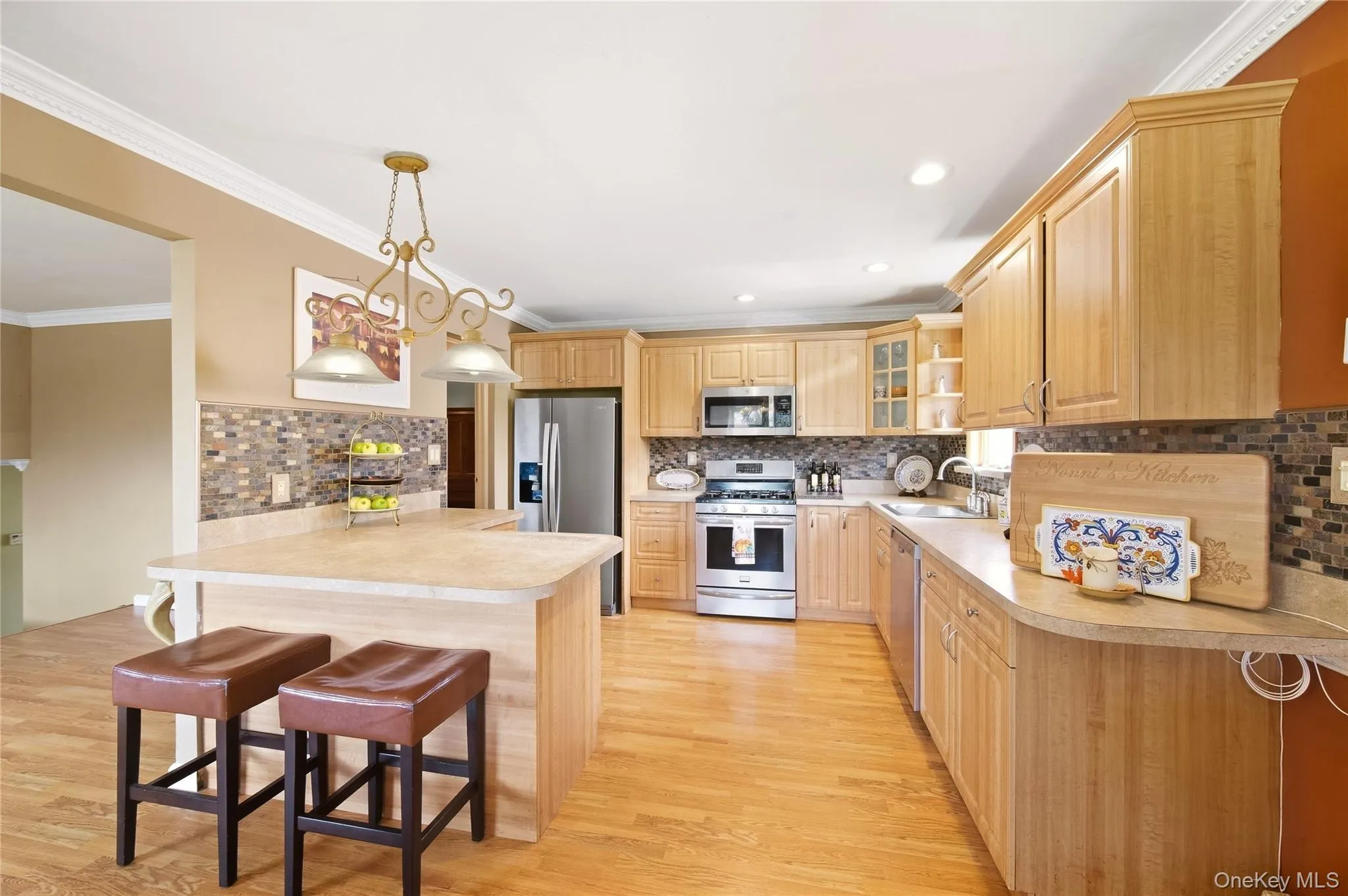 21 Kossuth Street, Babylon, NY, 4 Bedrooms Bedrooms, 9 Rooms Rooms,2 BathroomsBathrooms,Residential,For Rent,Kossuth,0,1056654 21 Kossuth Street, Babylon, NY, 4 Bedrooms Bedrooms, 9 Rooms Rooms,2 BathroomsBathrooms,Residential,For Rent,Kossuth,0,1056654