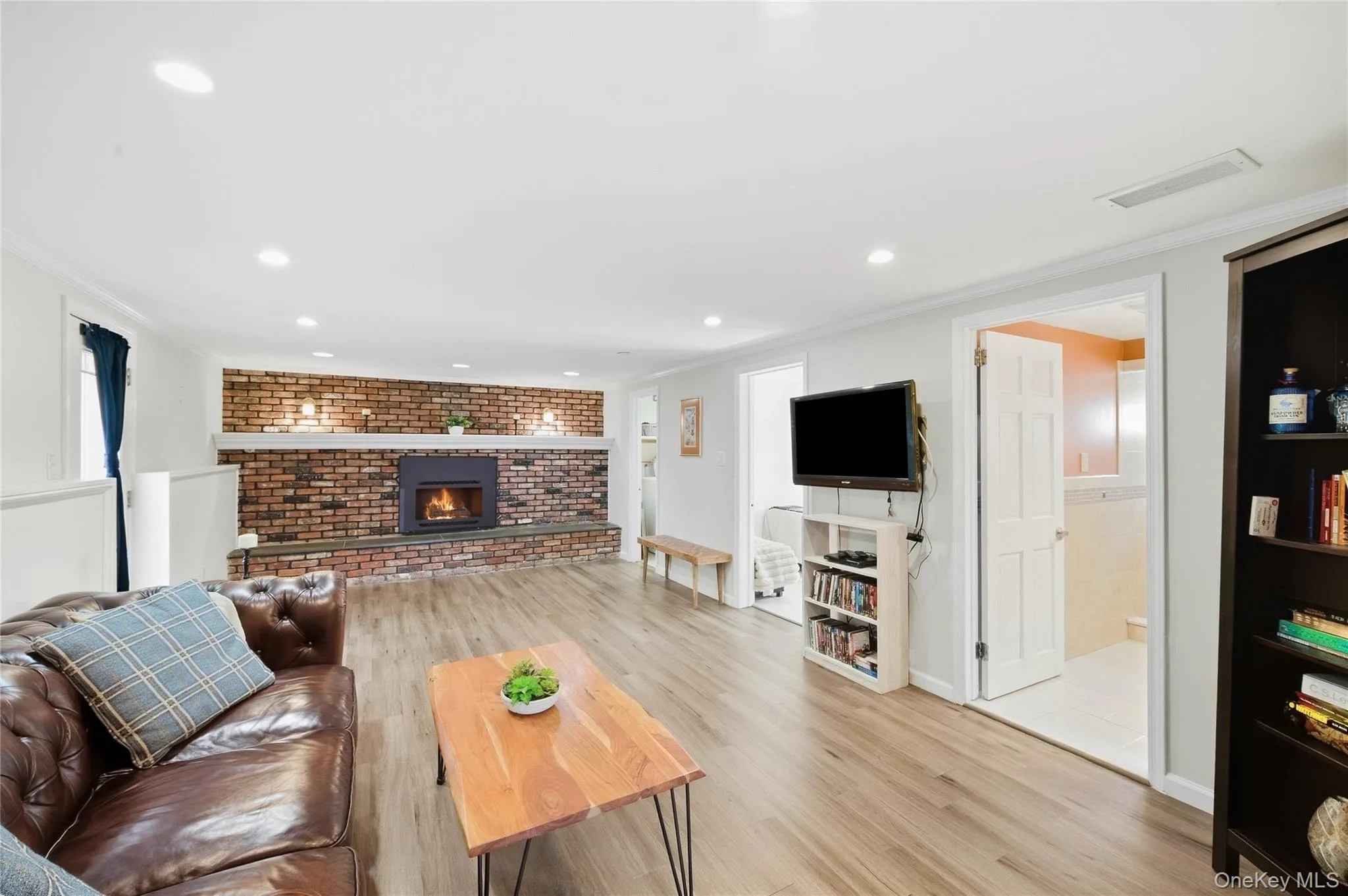 21 Kossuth Street, Babylon, NY, 4 Bedrooms Bedrooms, 9 Rooms Rooms,2 BathroomsBathrooms,Residential,For Rent,Kossuth,0,1056654 21 Kossuth Street, Babylon, NY, 4 Bedrooms Bedrooms, 9 Rooms Rooms,2 BathroomsBathrooms,Residential,For Rent,Kossuth,0,1056654
