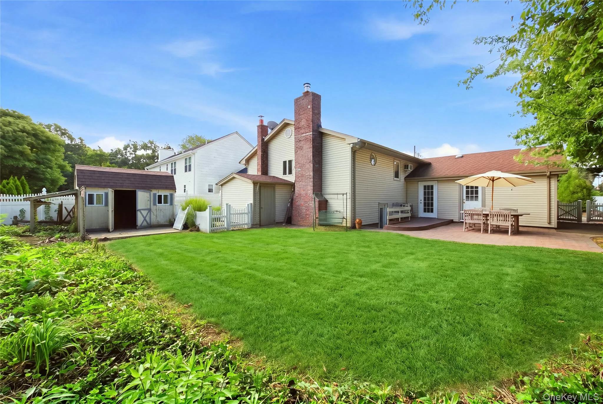 21 Kossuth Street, Babylon, NY, 4 Bedrooms Bedrooms, 9 Rooms Rooms,2 BathroomsBathrooms,Residential,For Rent,Kossuth,0,1056654 21 Kossuth Street, Babylon, NY, 4 Bedrooms Bedrooms, 9 Rooms Rooms,2 BathroomsBathrooms,Residential,For Rent,Kossuth,0,1056654
