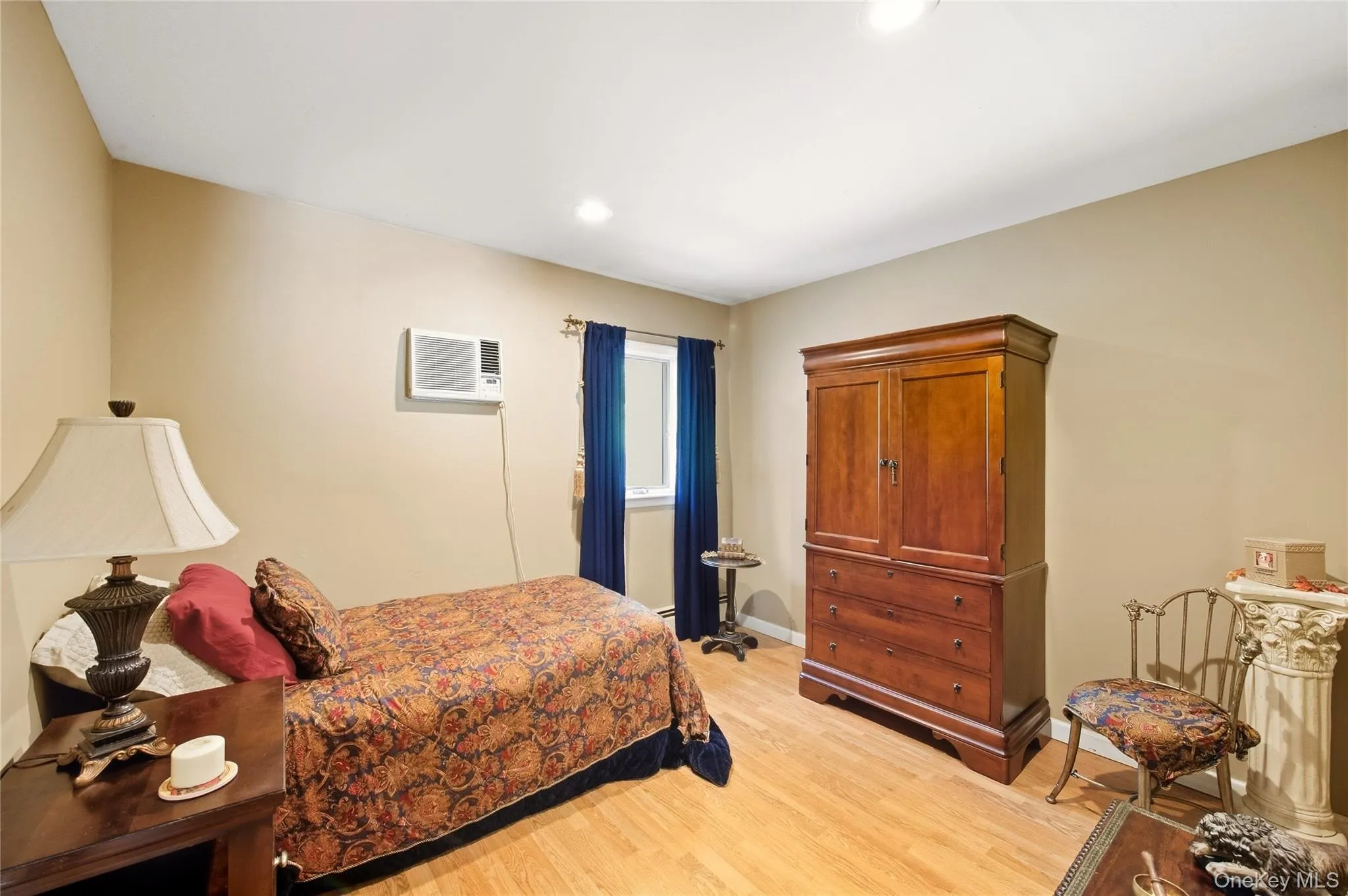 21 Kossuth Street, Babylon, NY, 4 Bedrooms Bedrooms, 9 Rooms Rooms,2 BathroomsBathrooms,Residential,For Rent,Kossuth,0,1056654 21 Kossuth Street, Babylon, NY, 4 Bedrooms Bedrooms, 9 Rooms Rooms,2 BathroomsBathrooms,Residential,For Rent,Kossuth,0,1056654
