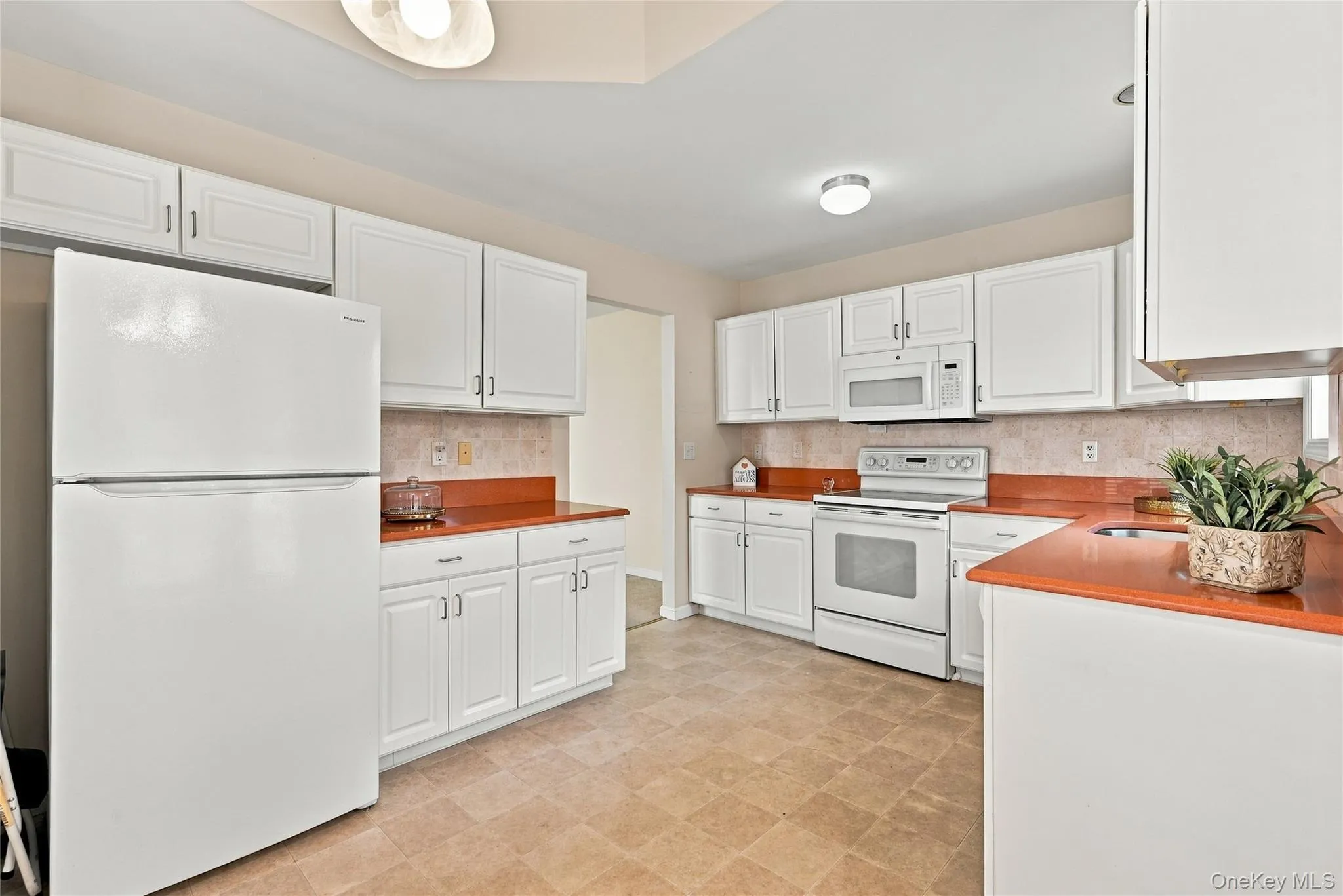 120 Scenic Lake Drive, Riverhead, NY, 2 Bedrooms Bedrooms, 6 Rooms Rooms,2 BathroomsBathrooms,Residential,For Rent,Scenic Lake,0,1056657 120 Scenic Lake Drive, Riverhead, NY, 2 Bedrooms Bedrooms, 6 Rooms Rooms,2 BathroomsBathrooms,Residential,For Rent,Scenic Lake,0,1056657