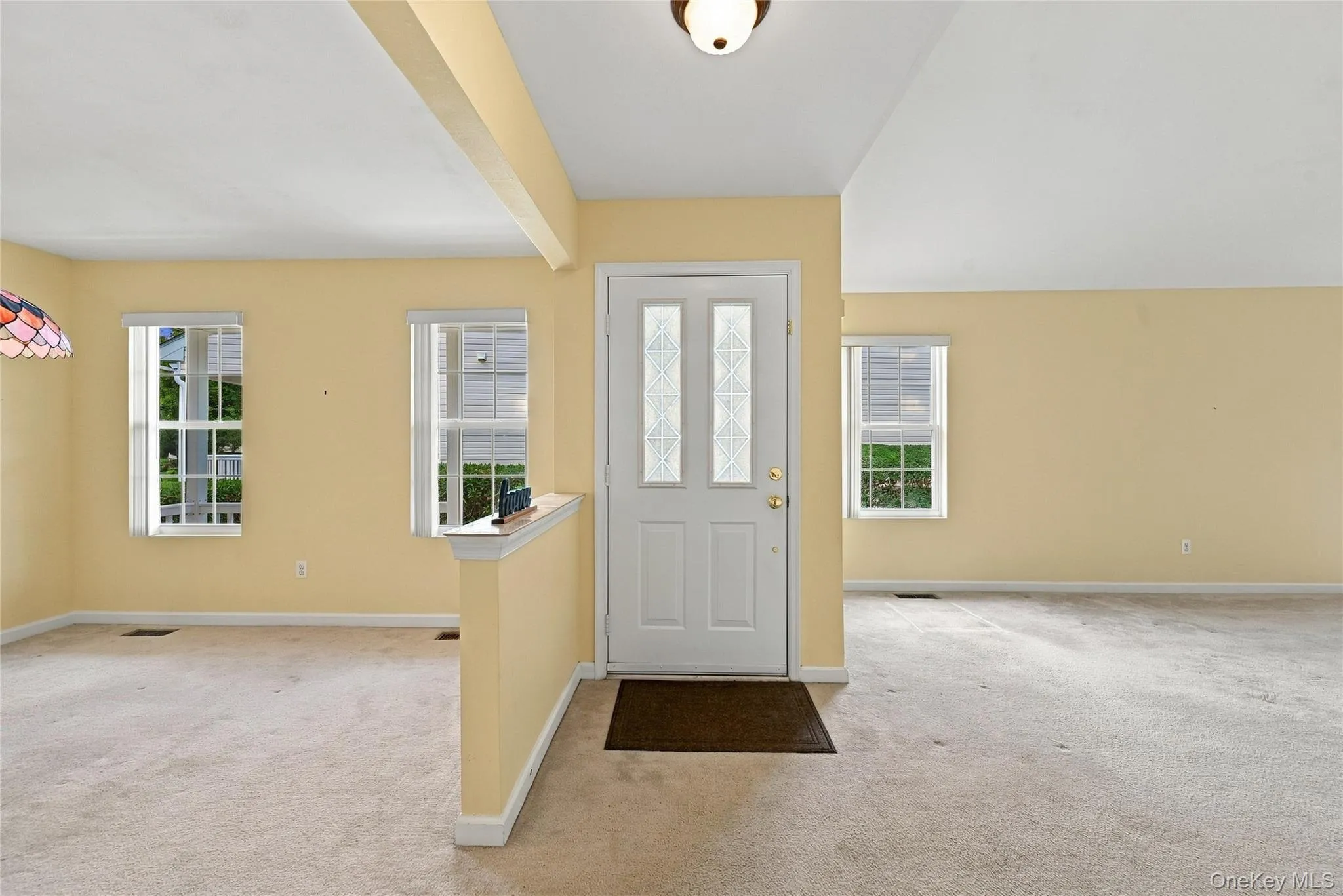 Dining Room / Living Room Dining Room / Living Room