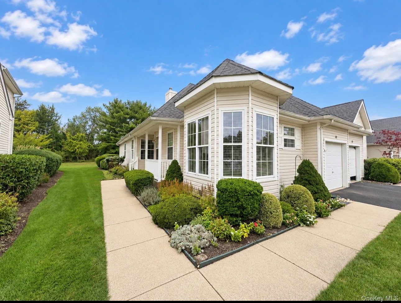 120 Scenic Lake Drive, Riverhead, NY, 2 Bedrooms Bedrooms, 6 Rooms Rooms,2 BathroomsBathrooms,Residential,For Rent,Scenic Lake,0,1056657 120 Scenic Lake Drive, Riverhead, NY, 2 Bedrooms Bedrooms, 6 Rooms Rooms,2 BathroomsBathrooms,Residential,For Rent,Scenic Lake,0,1056657