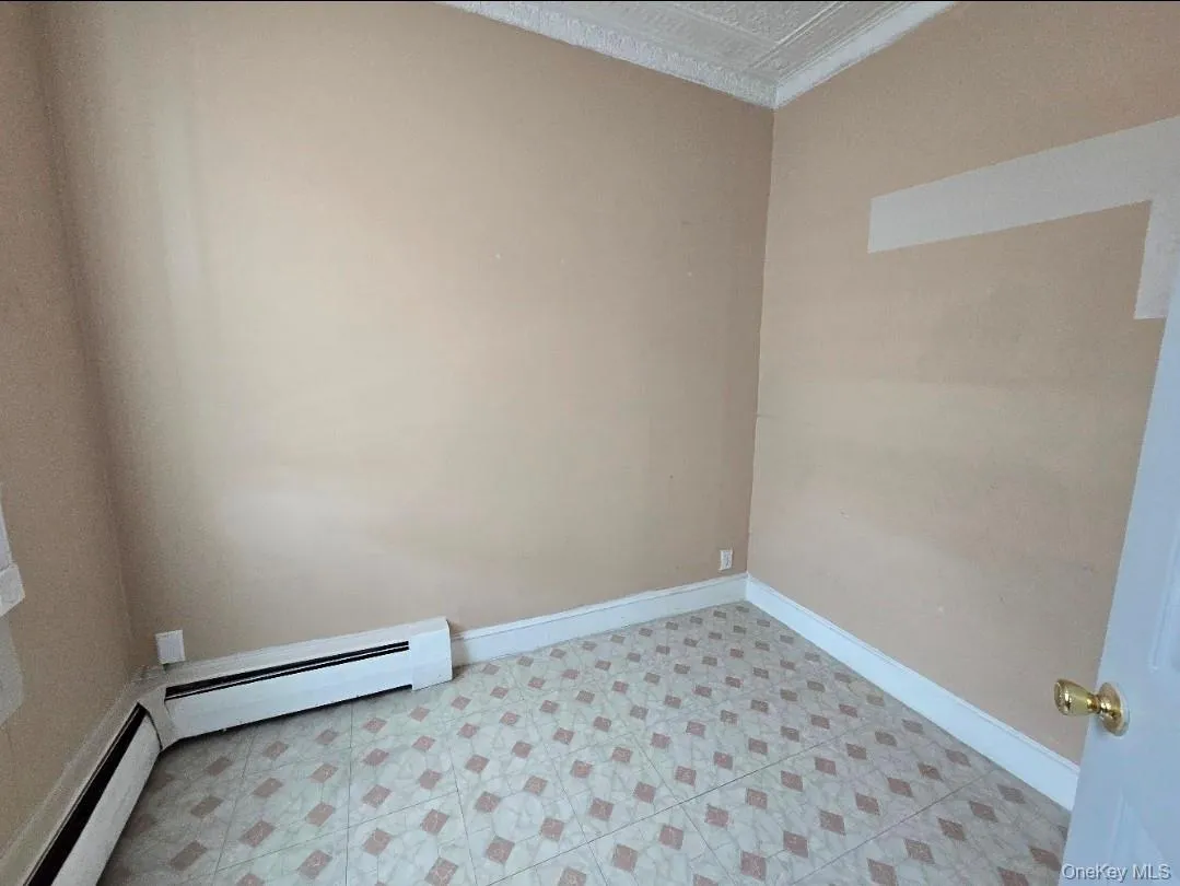 115 7th Street, Babylon, NY, 2 Bedroom Bedrooms, 4 Room Rooms,1 BathroomBathrooms,Residential Lease,For Rent,7th,0,1056658 115 7th Street, Babylon, NY, 2 Bedroom Bedrooms, 4 Room Rooms,1 BathroomBathrooms,Residential Lease,For Rent,7th,0,1056658