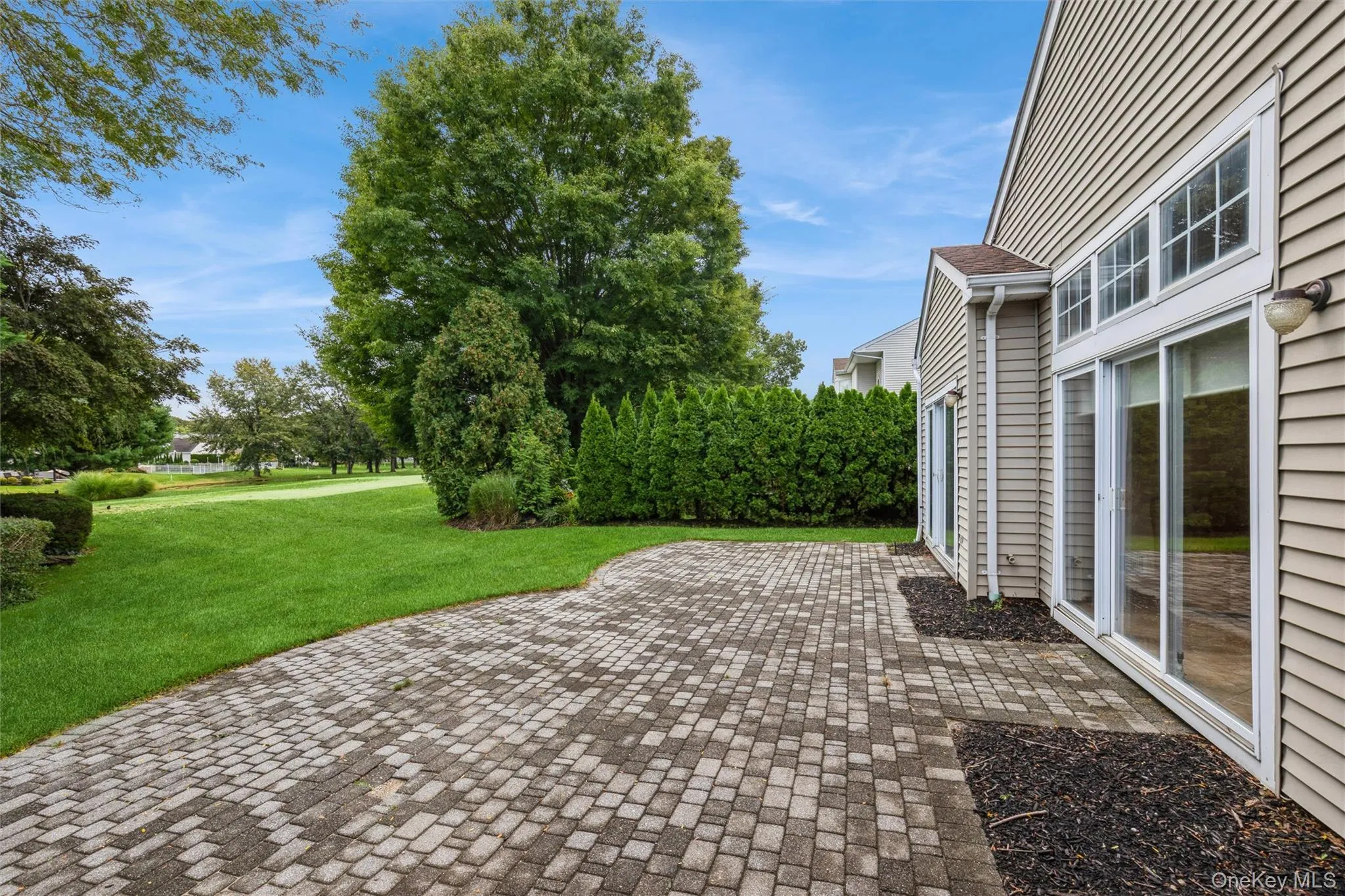 Paver Patio & 9th Hole on Golf Course Paver Patio & 9th Hole on Golf Course