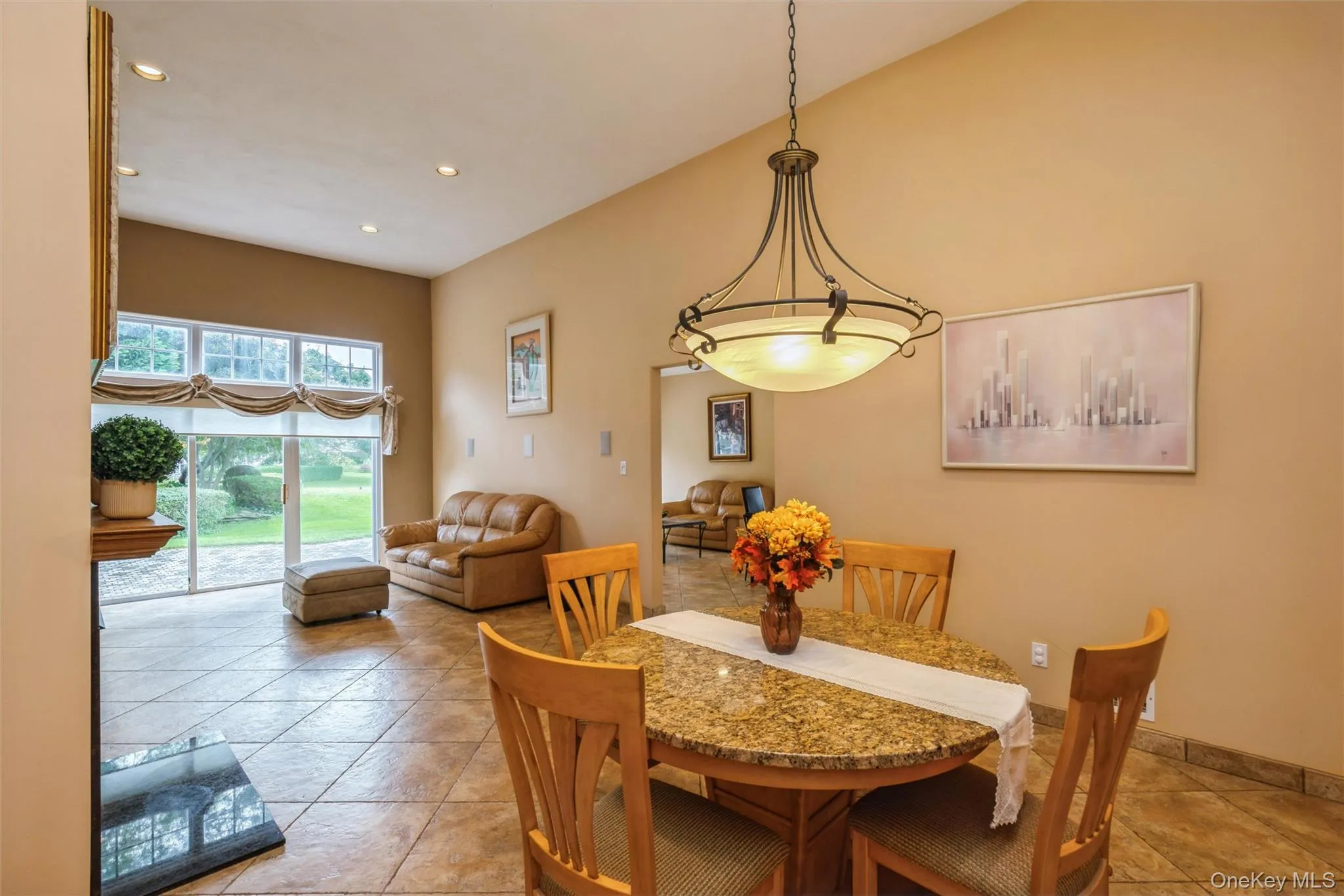 Dining Room to Living Room Dining Room to Living Room