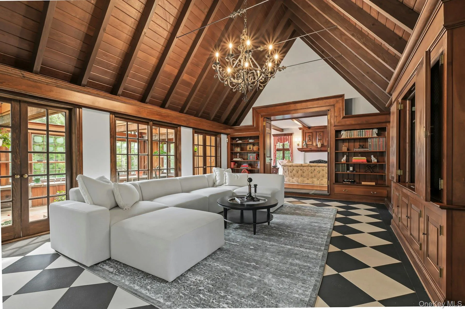 50 Circle Drive, North Hempstead, NY, 5 Bedrooms Bedrooms, 15 Rooms Rooms,3 BathroomsBathrooms,Residential,For Rent,Circle,0,1056671 50 Circle Drive, North Hempstead, NY, 5 Bedrooms Bedrooms, 15 Rooms Rooms,3 BathroomsBathrooms,Residential,For Rent,Circle,0,1056671
