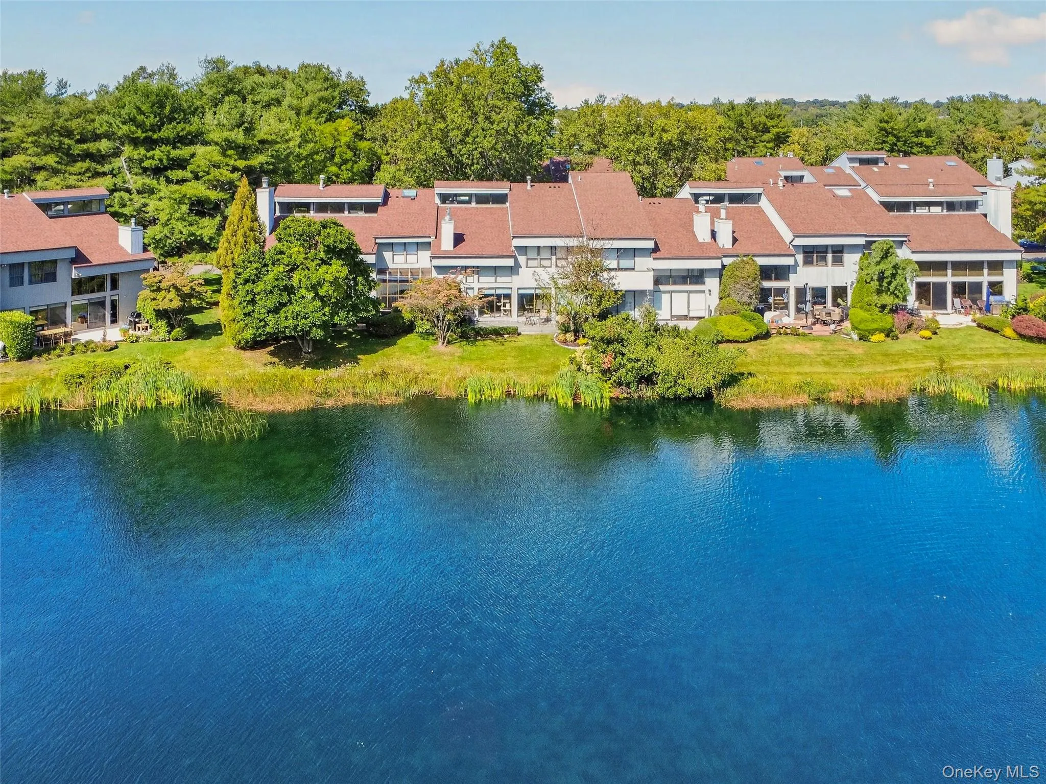 93 Eagle Chase, Oyster Bay, NY, 2 Bedrooms Bedrooms, 7 Rooms Rooms,2 BathroomsBathrooms,Residential,For Rent,Eagle Chase,0,1056673 93 Eagle Chase, Oyster Bay, NY, 2 Bedrooms Bedrooms, 7 Rooms Rooms,2 BathroomsBathrooms,Residential,For Rent,Eagle Chase,0,1056673