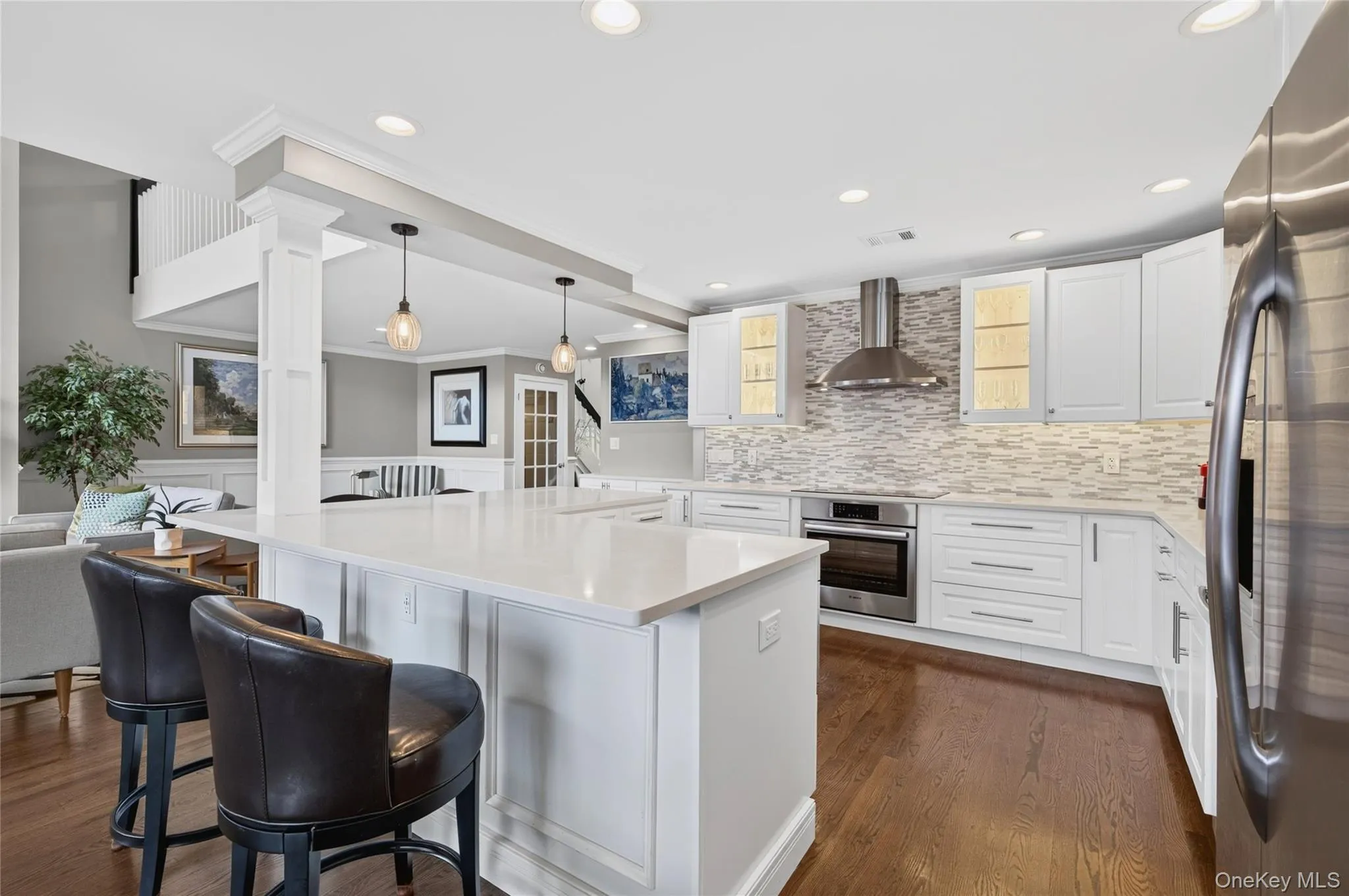 93 Eagle Chase, Oyster Bay, NY, 2 Bedrooms Bedrooms, 7 Rooms Rooms,2 BathroomsBathrooms,Residential,For Rent,Eagle Chase,0,1056673 93 Eagle Chase, Oyster Bay, NY, 2 Bedrooms Bedrooms, 7 Rooms Rooms,2 BathroomsBathrooms,Residential,For Rent,Eagle Chase,0,1056673