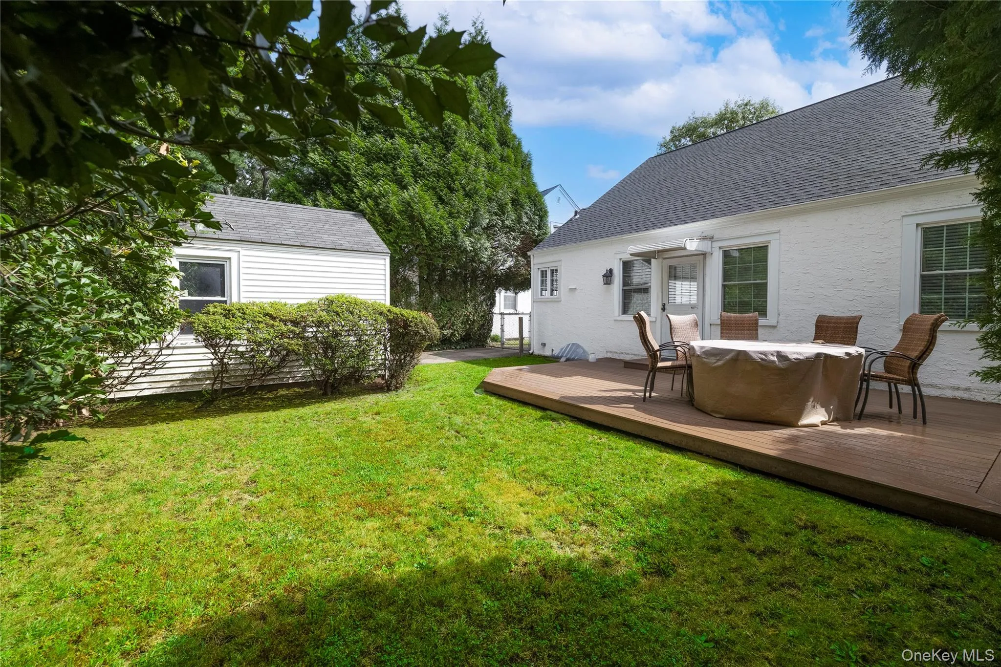 408 Jackson Avenue, Hempstead, NY, 4 Bedrooms Bedrooms, 7 Rooms Rooms,2 BathroomsBathrooms,Residential,For Rent,Jackson,0,1056674 408 Jackson Avenue, Hempstead, NY, 4 Bedrooms Bedrooms, 7 Rooms Rooms,2 BathroomsBathrooms,Residential,For Rent,Jackson,0,1056674
