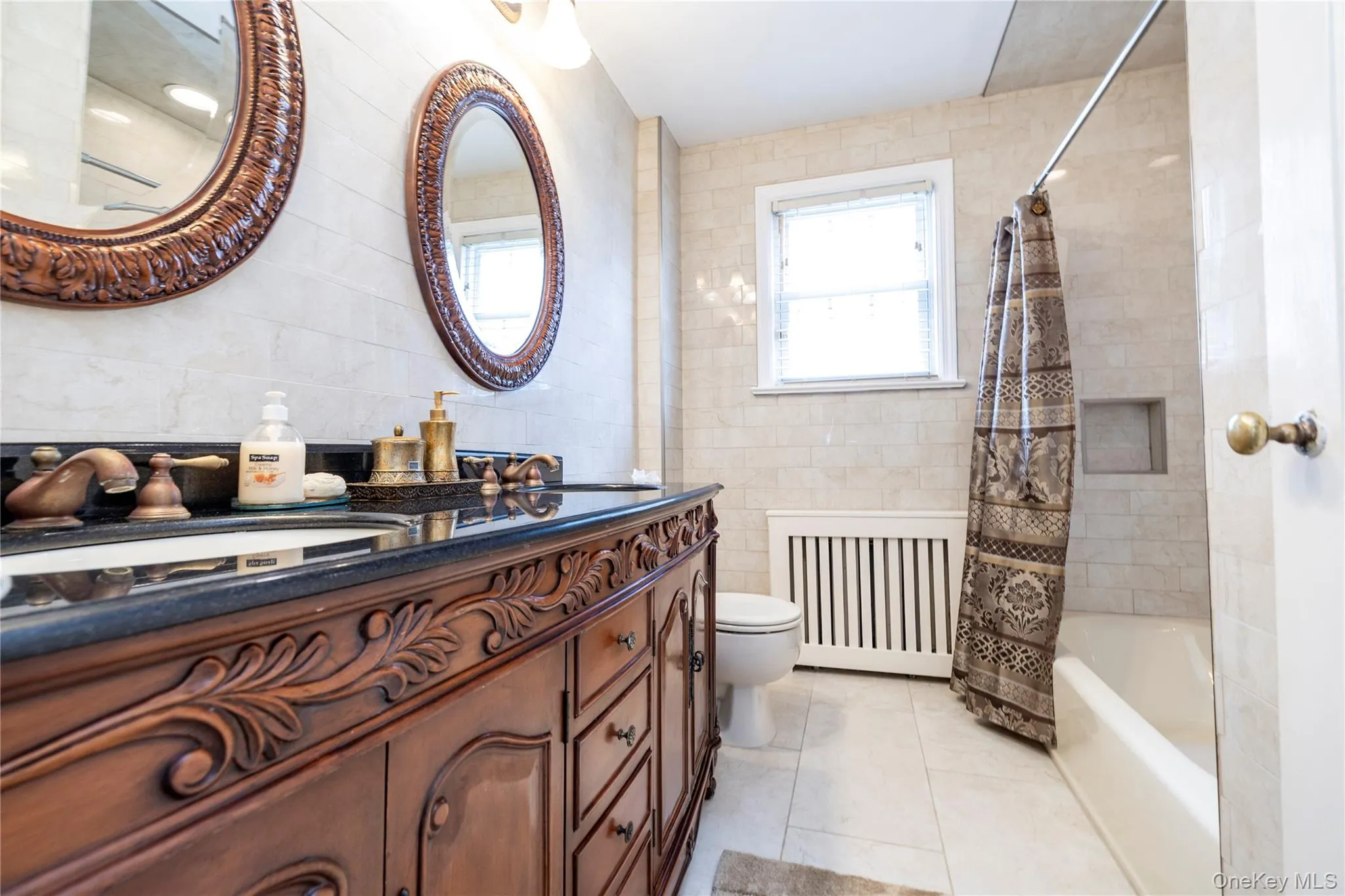 408 Jackson Avenue, Hempstead, NY, 4 Bedrooms Bedrooms, 7 Rooms Rooms,2 BathroomsBathrooms,Residential,For Rent,Jackson,0,1056674 408 Jackson Avenue, Hempstead, NY, 4 Bedrooms Bedrooms, 7 Rooms Rooms,2 BathroomsBathrooms,Residential,For Rent,Jackson,0,1056674