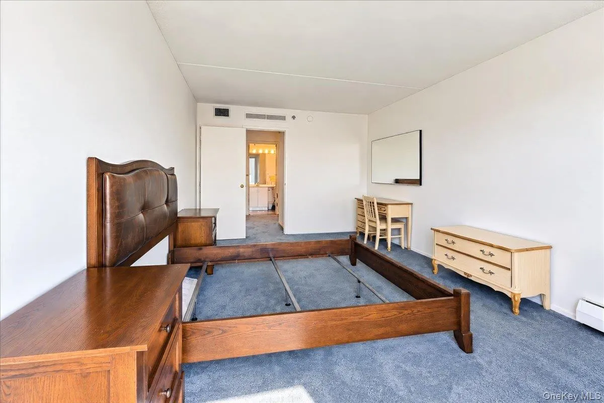 4 Martine Avenue, White Plains, NY, 1 Bedroom Bedrooms, 3 Rooms Rooms,1 BathroomBathrooms,Residential,For Rent,Martine,0,1056677 4 Martine Avenue, White Plains, NY, 1 Bedroom Bedrooms, 3 Rooms Rooms,1 BathroomBathrooms,Residential,For Rent,Martine,0,1056677