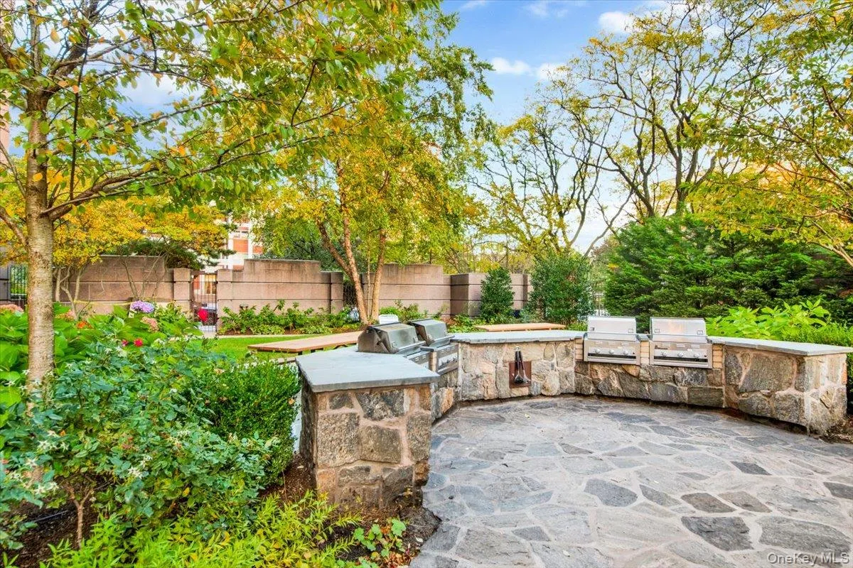 4 Martine Avenue, White Plains, NY, 1 Bedroom Bedrooms, 3 Rooms Rooms,1 BathroomBathrooms,Residential,For Rent,Martine,0,1056677 4 Martine Avenue, White Plains, NY, 1 Bedroom Bedrooms, 3 Rooms Rooms,1 BathroomBathrooms,Residential,For Rent,Martine,0,1056677