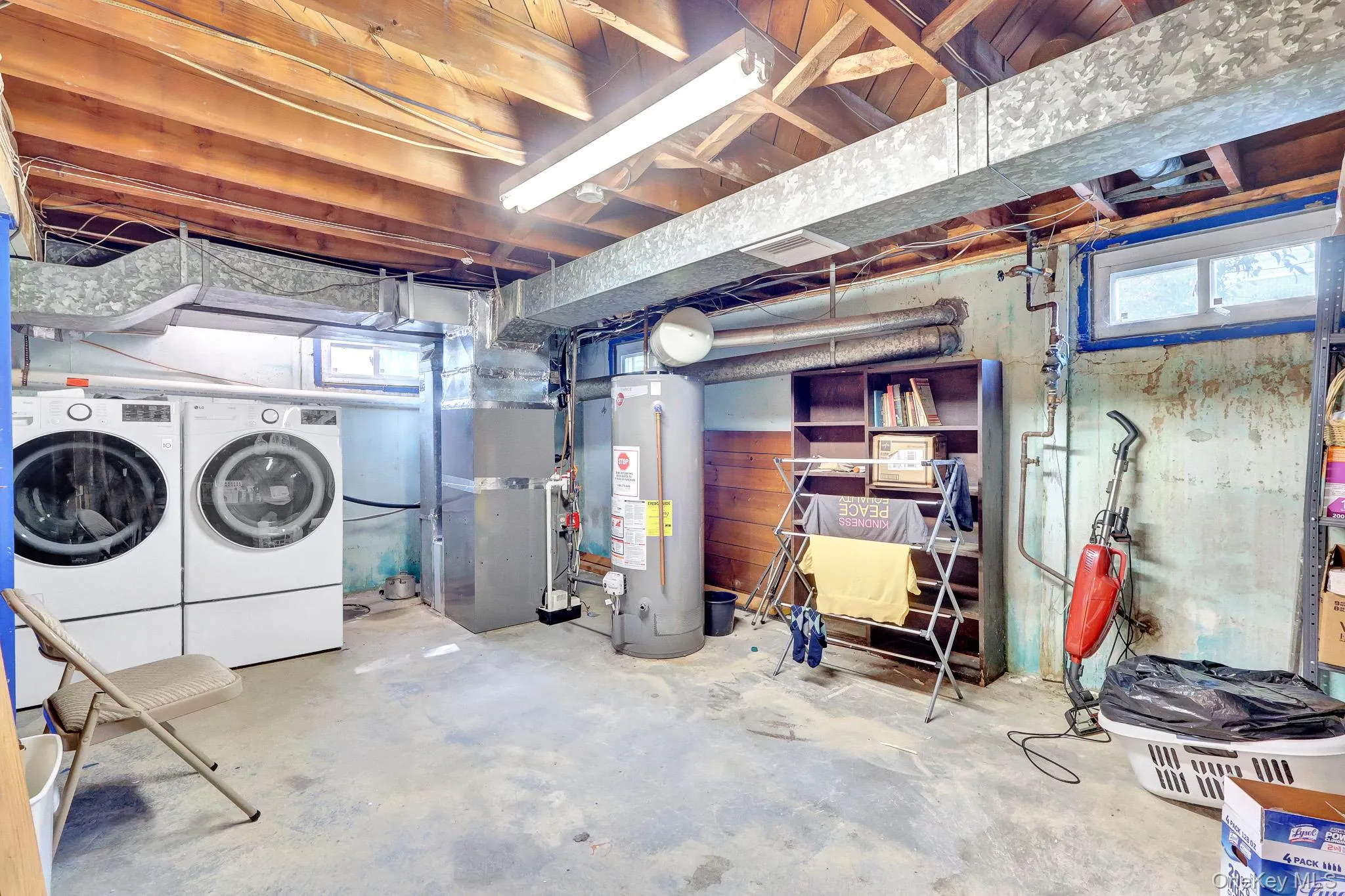 6 Bradford Road, Oyster Bay, NY, 4 Bedrooms Bedrooms, 8 Rooms Rooms,2 BathroomsBathrooms,Residential,For Rent,Bradford,0,1056678 6 Bradford Road, Oyster Bay, NY, 4 Bedrooms Bedrooms, 8 Rooms Rooms,2 BathroomsBathrooms,Residential,For Rent,Bradford,0,1056678
