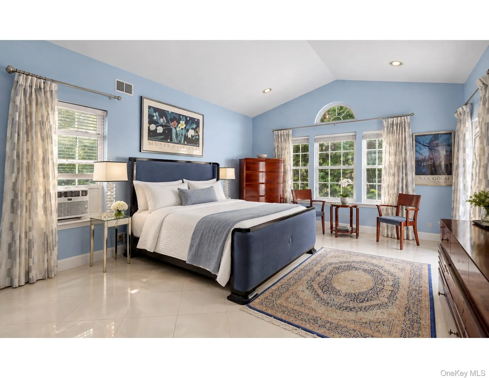 16 Willowood Court, Southampton, NY, 7 Bedrooms Bedrooms, 15 Rooms Rooms,3 BathroomsBathrooms,Residential,For Rent,Willowood,0,1056685 16 Willowood Court, Southampton, NY, 7 Bedrooms Bedrooms, 15 Rooms Rooms,3 BathroomsBathrooms,Residential,For Rent,Willowood,0,1056685
