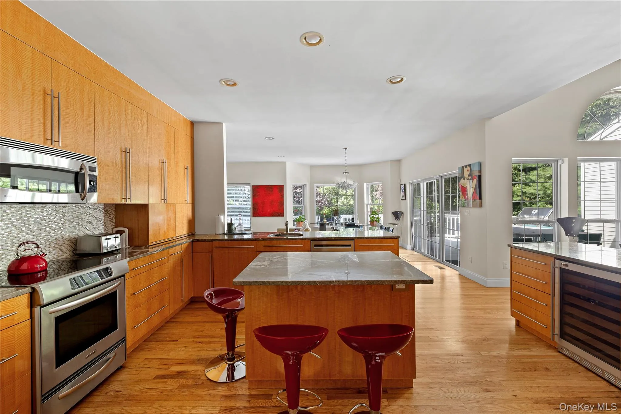 16 Willowood Court, Southampton, NY, 7 Bedrooms Bedrooms, 15 Rooms Rooms,3 BathroomsBathrooms,Residential,For Rent,Willowood,0,1056685 16 Willowood Court, Southampton, NY, 7 Bedrooms Bedrooms, 15 Rooms Rooms,3 BathroomsBathrooms,Residential,For Rent,Willowood,0,1056685