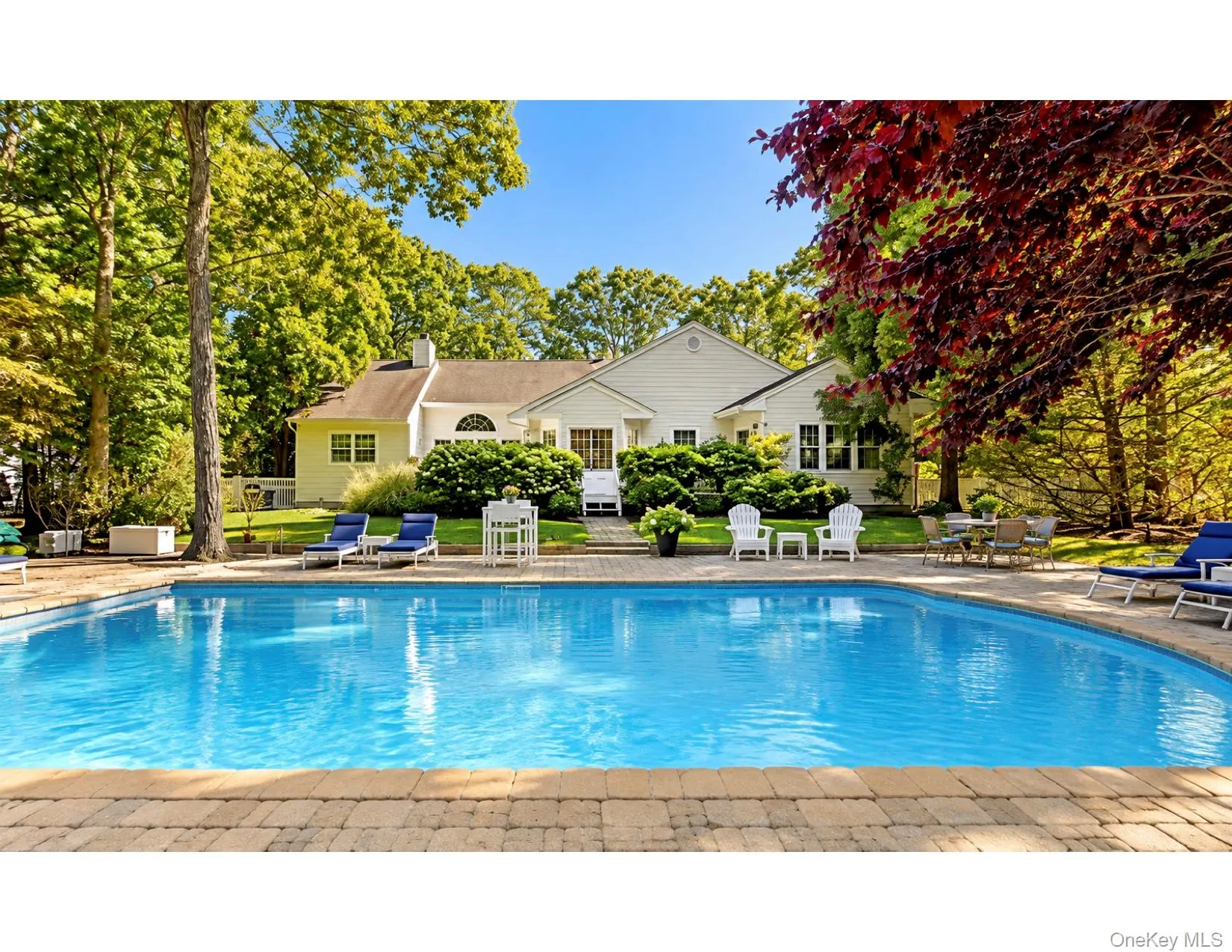 16 Willowood Court, Southampton, NY, 7 Bedrooms Bedrooms, 15 Rooms Rooms,3 BathroomsBathrooms,Residential,For Rent,Willowood,0,1056685 16 Willowood Court, Southampton, NY, 7 Bedrooms Bedrooms, 15 Rooms Rooms,3 BathroomsBathrooms,Residential,For Rent,Willowood,0,1056685
