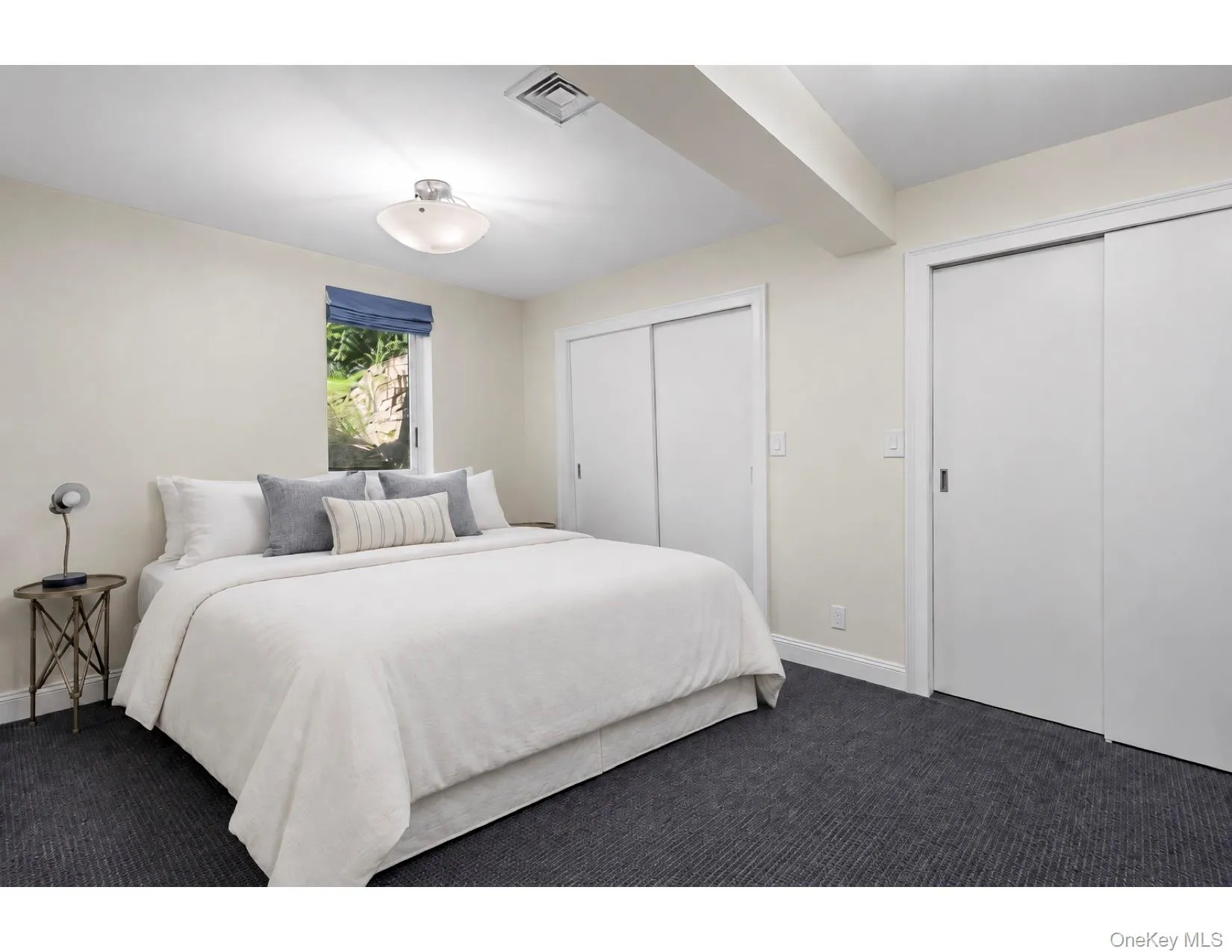 16 Willowood Court, Southampton, NY, 7 Bedrooms Bedrooms, 15 Rooms Rooms,3 BathroomsBathrooms,Residential,For Rent,Willowood,0,1056685 16 Willowood Court, Southampton, NY, 7 Bedrooms Bedrooms, 15 Rooms Rooms,3 BathroomsBathrooms,Residential,For Rent,Willowood,0,1056685