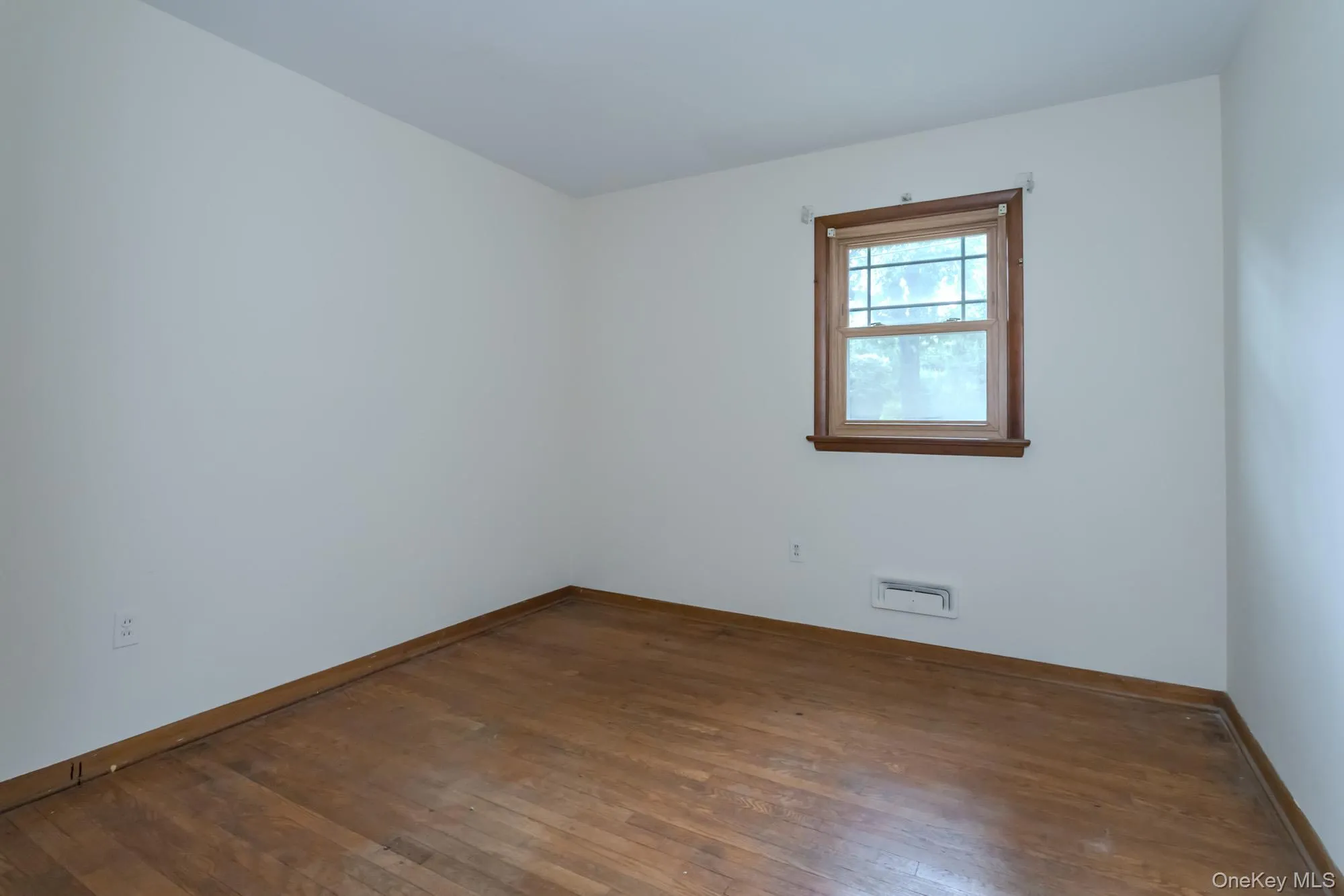 8 Crescent Avenue, Warwick (town), NY, 3 Bedrooms Bedrooms, 8 Rooms Rooms,1 BathroomBathrooms,Residential,For Rent,Crescent,0,1056688 8 Crescent Avenue, Warwick (town), NY, 3 Bedrooms Bedrooms, 8 Rooms Rooms,1 BathroomBathrooms,Residential,For Rent,Crescent,0,1056688
