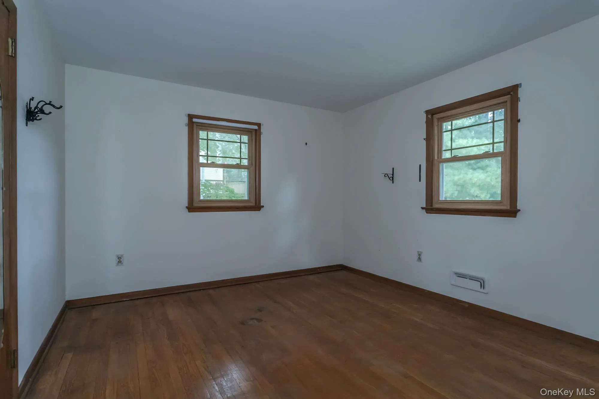 8 Crescent Avenue, Warwick (town), NY, 3 Bedrooms Bedrooms, 8 Rooms Rooms,1 BathroomBathrooms,Residential,For Rent,Crescent,0,1056688 8 Crescent Avenue, Warwick (town), NY, 3 Bedrooms Bedrooms, 8 Rooms Rooms,1 BathroomBathrooms,Residential,For Rent,Crescent,0,1056688