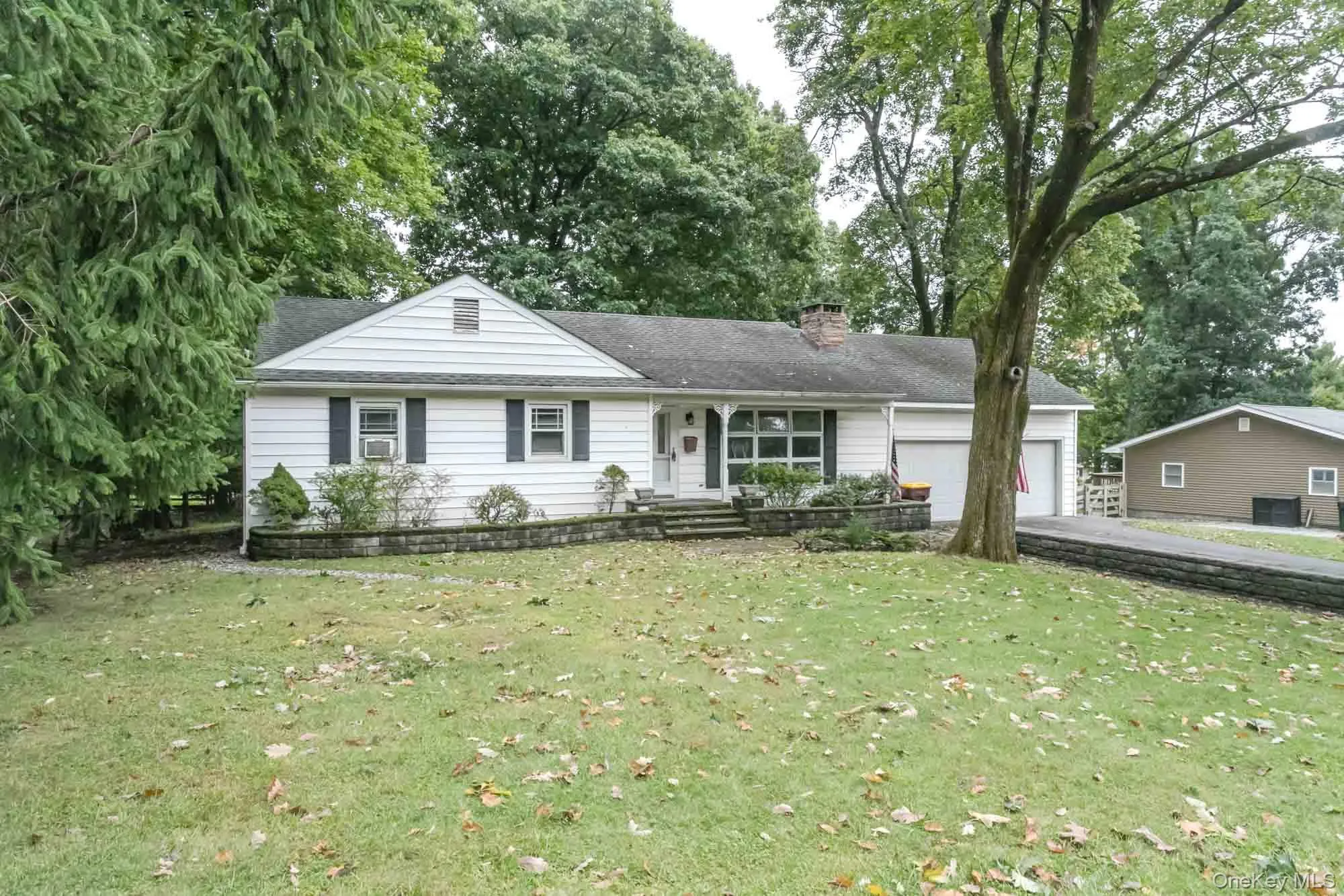 8 Crescent Avenue, Warwick (town), NY, 3 Bedrooms Bedrooms, 8 Rooms Rooms,1 BathroomBathrooms,Residential,For Rent,Crescent,0,1056688 8 Crescent Avenue, Warwick (town), NY, 3 Bedrooms Bedrooms, 8 Rooms Rooms,1 BathroomBathrooms,Residential,For Rent,Crescent,0,1056688