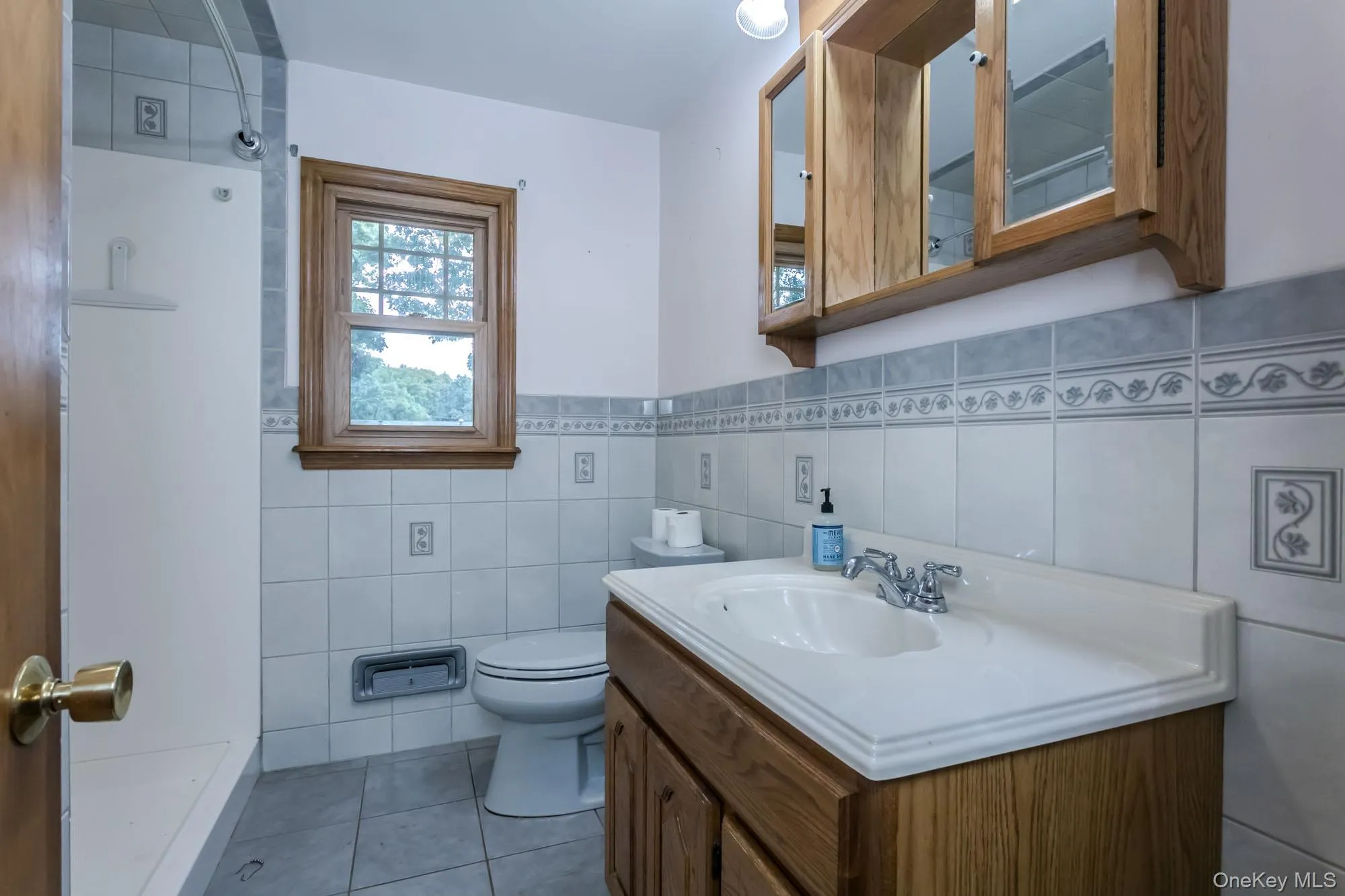 8 Crescent Avenue, Warwick (town), NY, 3 Bedrooms Bedrooms, 8 Rooms Rooms,1 BathroomBathrooms,Residential,For Rent,Crescent,0,1056688 8 Crescent Avenue, Warwick (town), NY, 3 Bedrooms Bedrooms, 8 Rooms Rooms,1 BathroomBathrooms,Residential,For Rent,Crescent,0,1056688