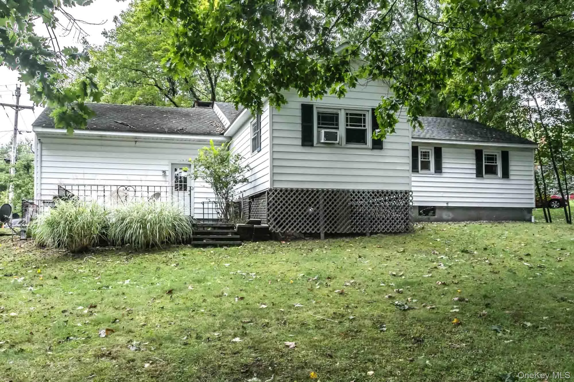 8 Crescent Avenue, Warwick (town), NY, 3 Bedrooms Bedrooms, 8 Rooms Rooms,1 BathroomBathrooms,Residential,For Rent,Crescent,0,1056688 8 Crescent Avenue, Warwick (town), NY, 3 Bedrooms Bedrooms, 8 Rooms Rooms,1 BathroomBathrooms,Residential,For Rent,Crescent,0,1056688