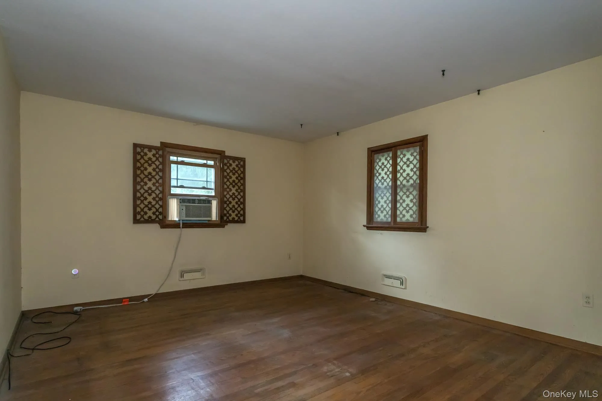 8 Crescent Avenue, Warwick (town), NY, 3 Bedrooms Bedrooms, 8 Rooms Rooms,1 BathroomBathrooms,Residential,For Rent,Crescent,0,1056688 8 Crescent Avenue, Warwick (town), NY, 3 Bedrooms Bedrooms, 8 Rooms Rooms,1 BathroomBathrooms,Residential,For Rent,Crescent,0,1056688