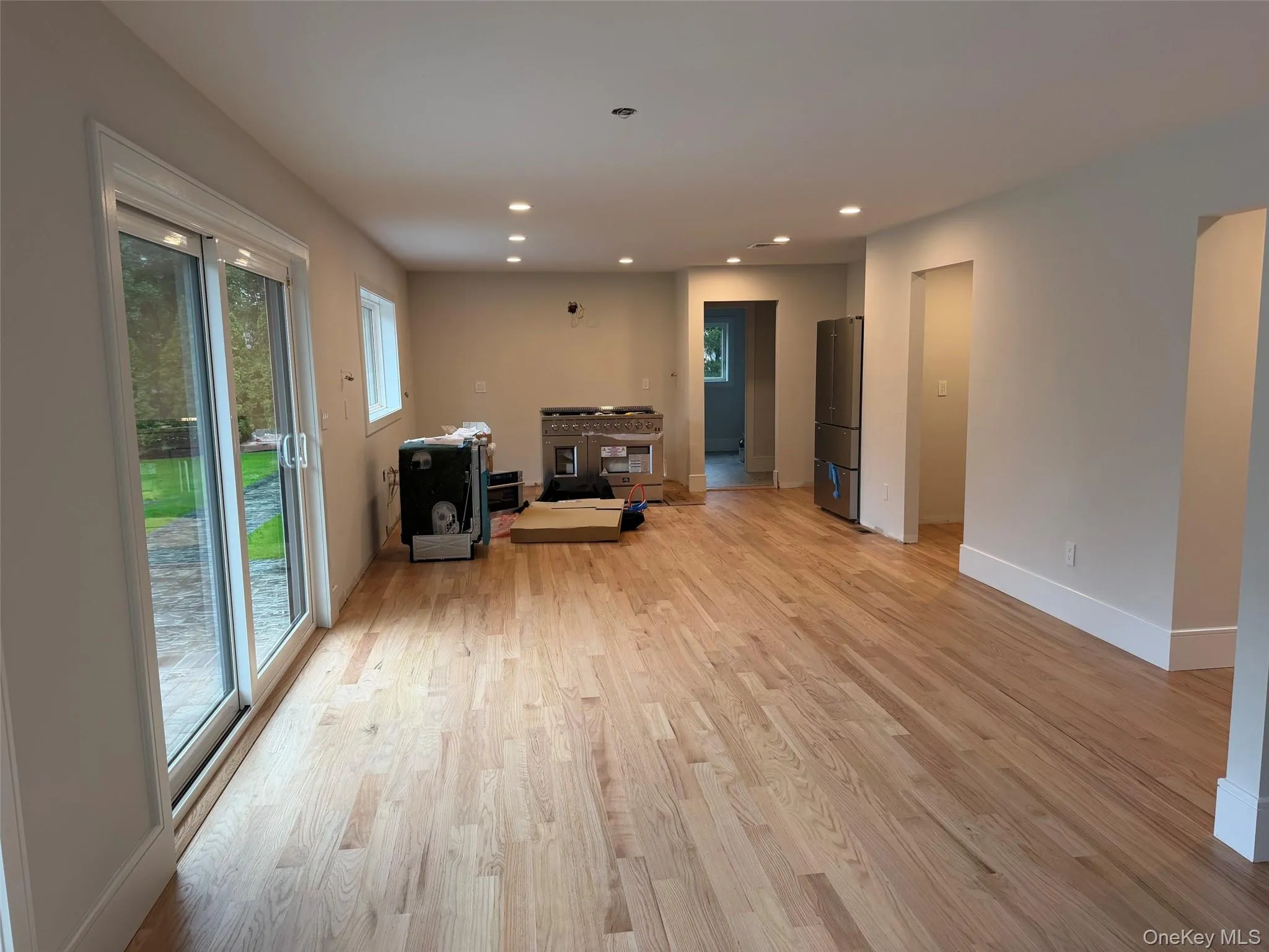 230 Willis Avenue, Oyster Bay, NY, 4 Bedrooms Bedrooms, 8 Rooms Rooms,2 BathroomsBathrooms,Residential,For Rent,Willis,0,1056692 230 Willis Avenue, Oyster Bay, NY, 4 Bedrooms Bedrooms, 8 Rooms Rooms,2 BathroomsBathrooms,Residential,For Rent,Willis,0,1056692