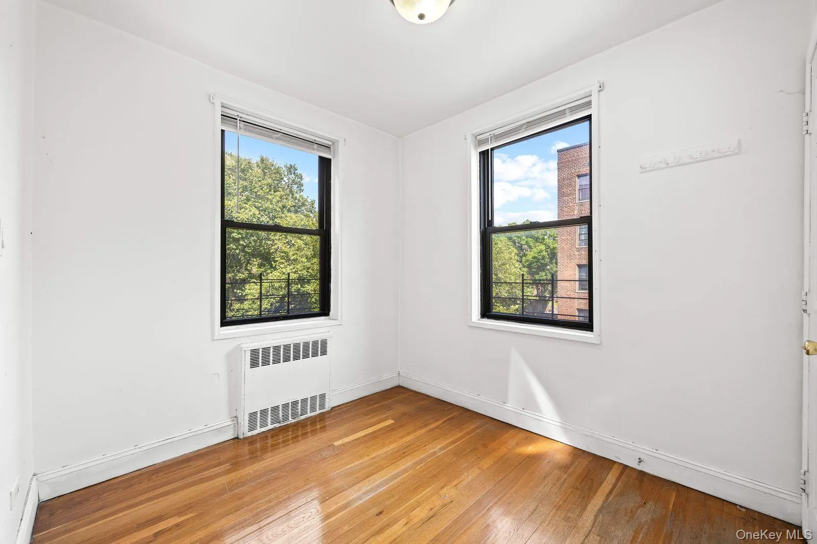 150-20 71st Street, New York, NY, 2 Bedrooms Bedrooms, 4 Rooms Rooms,1 BathroomBathrooms,Residential,For Rent,71st,0,1056695 150-20 71st Street, New York, NY, 2 Bedrooms Bedrooms, 4 Rooms Rooms,1 BathroomBathrooms,Residential,For Rent,71st,0,1056695