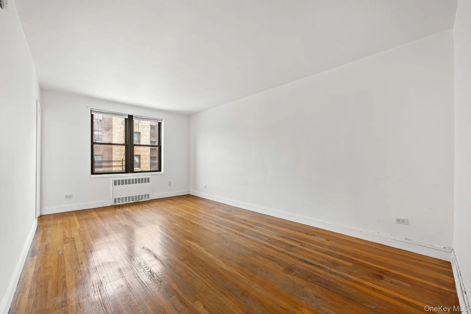 150-20 71st Street, New York, NY, 2 Bedrooms Bedrooms, 4 Rooms Rooms,1 BathroomBathrooms,Residential,For Rent,71st,0,1056695 150-20 71st Street, New York, NY, 2 Bedrooms Bedrooms, 4 Rooms Rooms,1 BathroomBathrooms,Residential,For Rent,71st,0,1056695