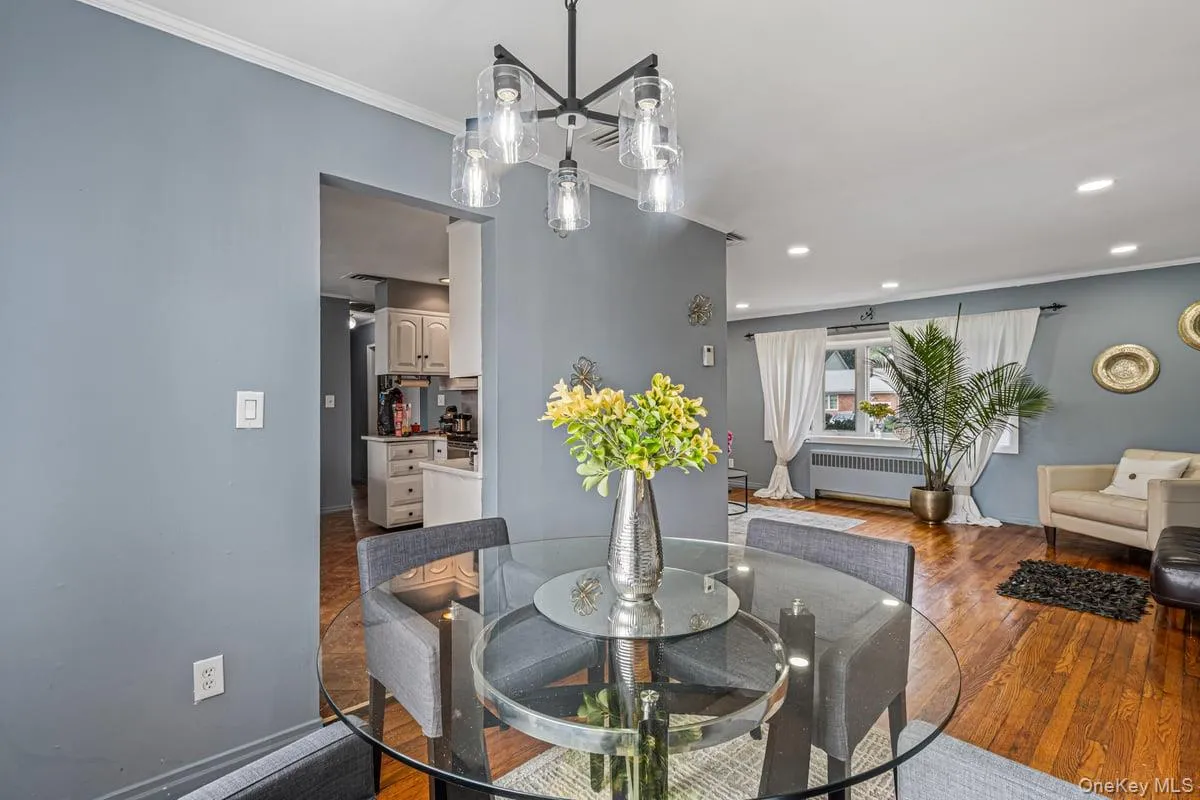 519 Bieling Road, Hempstead, NY, 4 Bedrooms Bedrooms, 8 Rooms Rooms,2 BathroomsBathrooms,Residential,For Rent,Bieling,0,1056699 519 Bieling Road, Hempstead, NY, 4 Bedrooms Bedrooms, 8 Rooms Rooms,2 BathroomsBathrooms,Residential,For Rent,Bieling,0,1056699