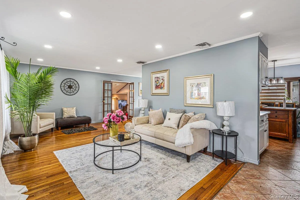 519 Bieling Road, Hempstead, NY, 4 Bedrooms Bedrooms, 8 Rooms Rooms,2 BathroomsBathrooms,Residential,For Rent,Bieling,0,1056699 519 Bieling Road, Hempstead, NY, 4 Bedrooms Bedrooms, 8 Rooms Rooms,2 BathroomsBathrooms,Residential,For Rent,Bieling,0,1056699
