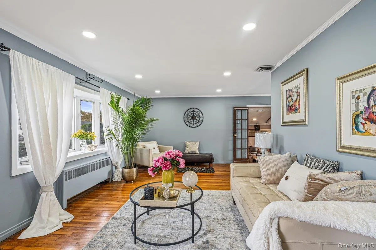 519 Bieling Road, Hempstead, NY, 4 Bedrooms Bedrooms, 8 Rooms Rooms,2 BathroomsBathrooms,Residential,For Rent,Bieling,0,1056699 519 Bieling Road, Hempstead, NY, 4 Bedrooms Bedrooms, 8 Rooms Rooms,2 BathroomsBathrooms,Residential,For Rent,Bieling,0,1056699