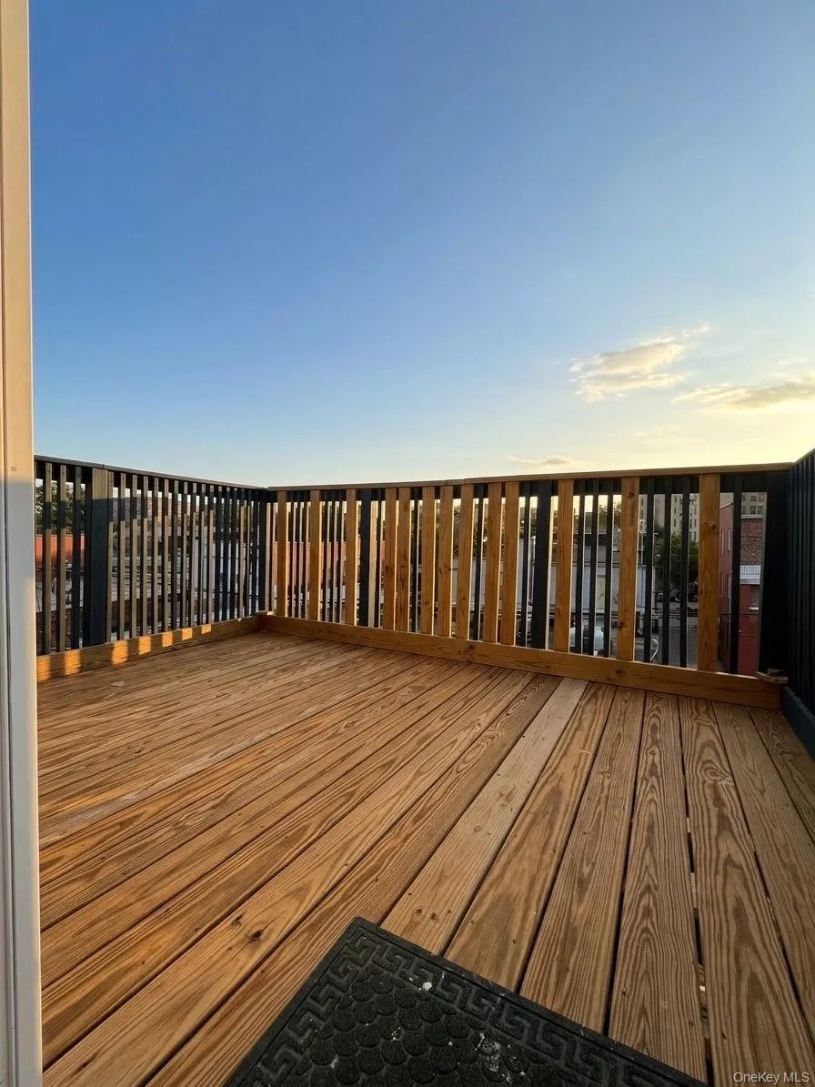 1718 Edison Avenue, New York, NY, 3 Bedrooms Bedrooms, 6 Rooms Rooms,1 BathroomBathrooms,Residential Lease,For Rent,Edison,0,1056700 1718 Edison Avenue, New York, NY, 3 Bedrooms Bedrooms, 6 Rooms Rooms,1 BathroomBathrooms,Residential Lease,For Rent,Edison,0,1056700