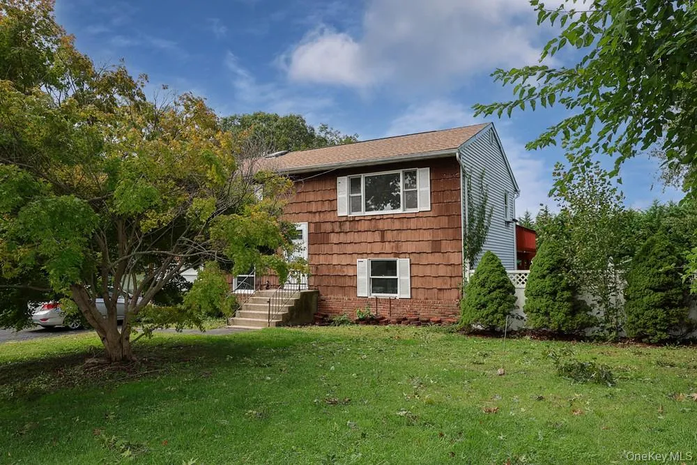 84 Craft Road, Brookhaven, NY, 4 Bedrooms Bedrooms, 8 Rooms Rooms,2 BathroomsBathrooms,Residential,For Rent,Craft,0,1056705 84 Craft Road, Brookhaven, NY, 4 Bedrooms Bedrooms, 8 Rooms Rooms,2 BathroomsBathrooms,Residential,For Rent,Craft,0,1056705
