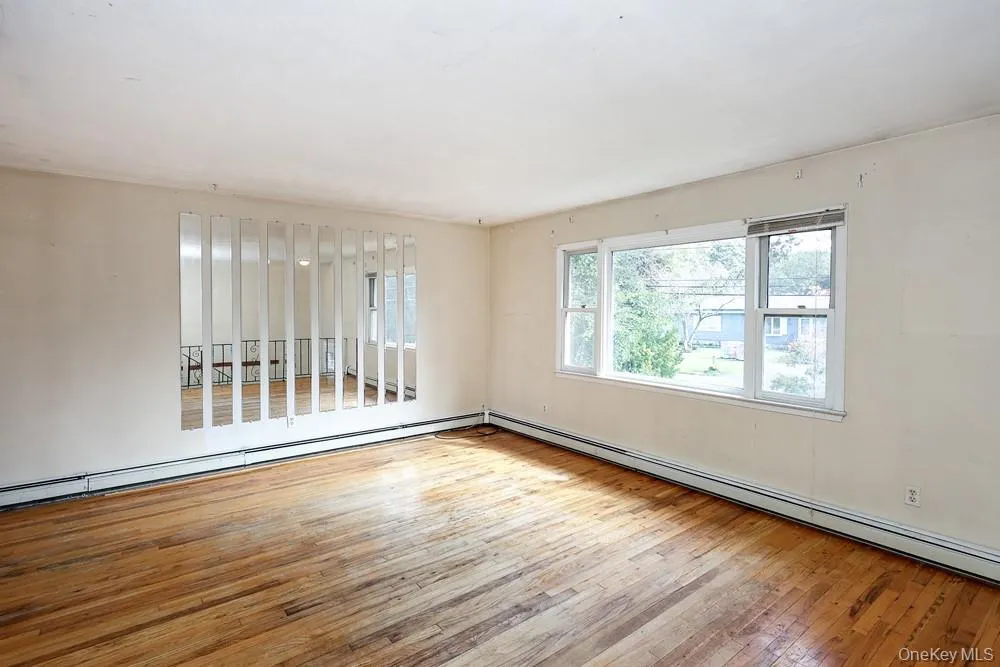 84 Craft Road, Brookhaven, NY, 4 Bedrooms Bedrooms, 8 Rooms Rooms,2 BathroomsBathrooms,Residential,For Rent,Craft,0,1056705 84 Craft Road, Brookhaven, NY, 4 Bedrooms Bedrooms, 8 Rooms Rooms,2 BathroomsBathrooms,Residential,For Rent,Craft,0,1056705